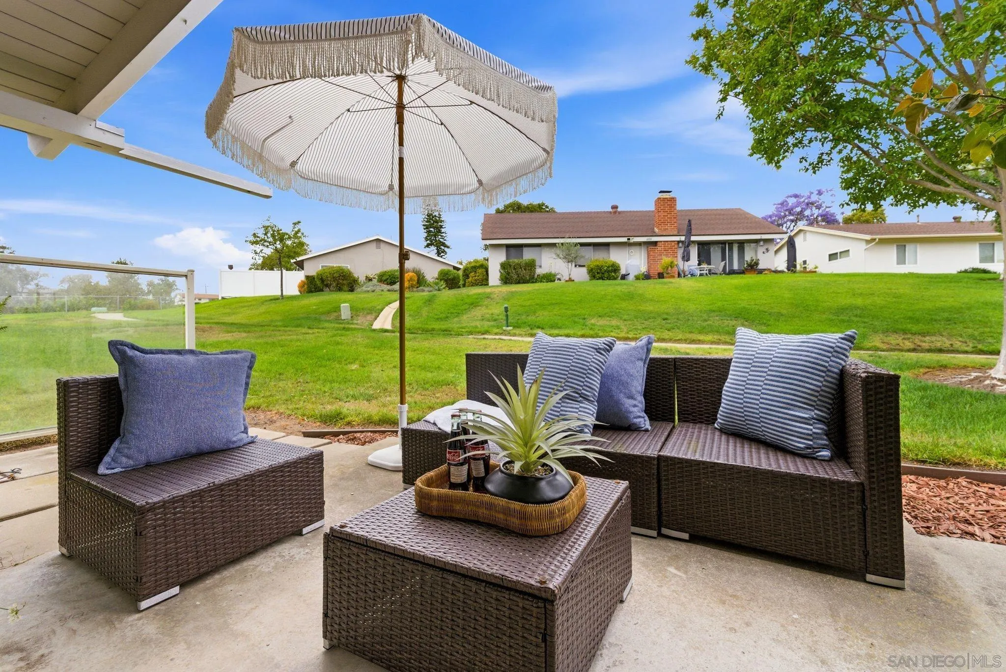 https://cdn.realtyfeed.com/cdn/127/260011645/c17d0894fa43dfe1be37181ca6e74312.webp