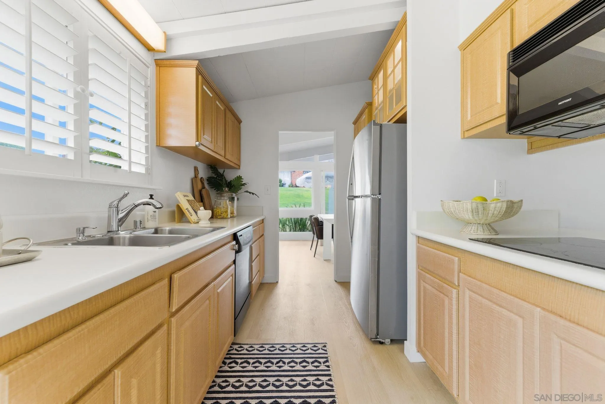 https://cdn.realtyfeed.com/cdn/127/260011645/e04da13cd5b5a47ef447e001613b5c21.webp