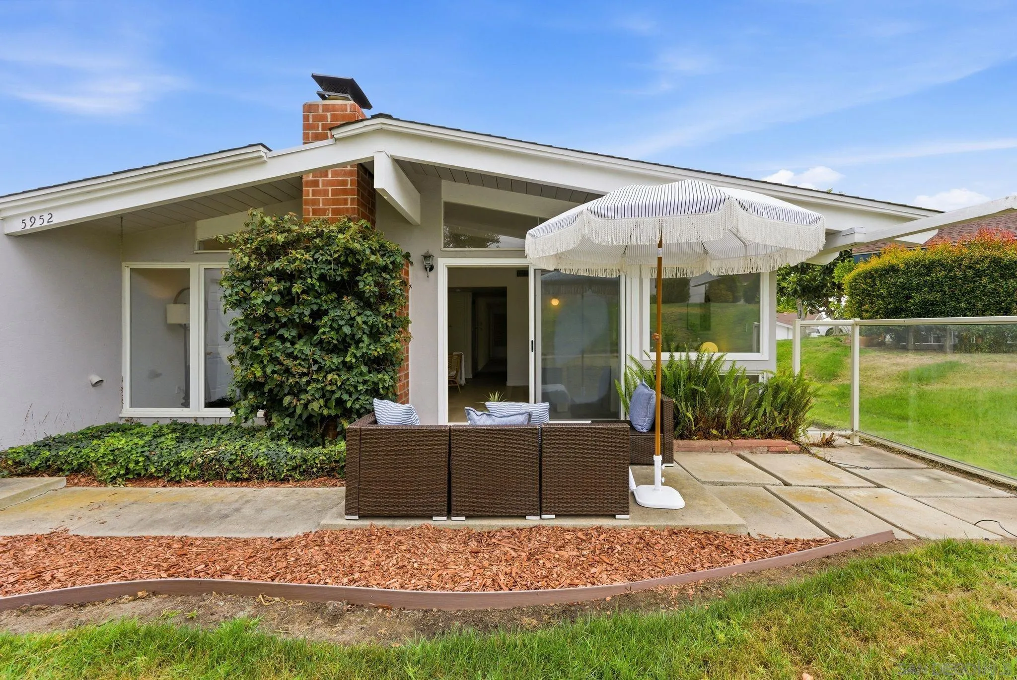 https://cdn.realtyfeed.com/cdn/127/260011645/feea0d3895b592b2aeb374f14d56e0b0.webp