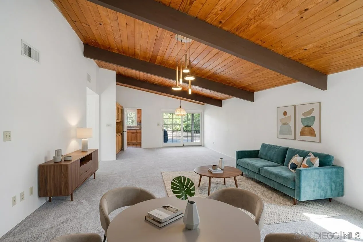 https://cdn.realtyfeed.com/cdn/127/260011649/2e8743680fd14104fe3054d767317d96.webp