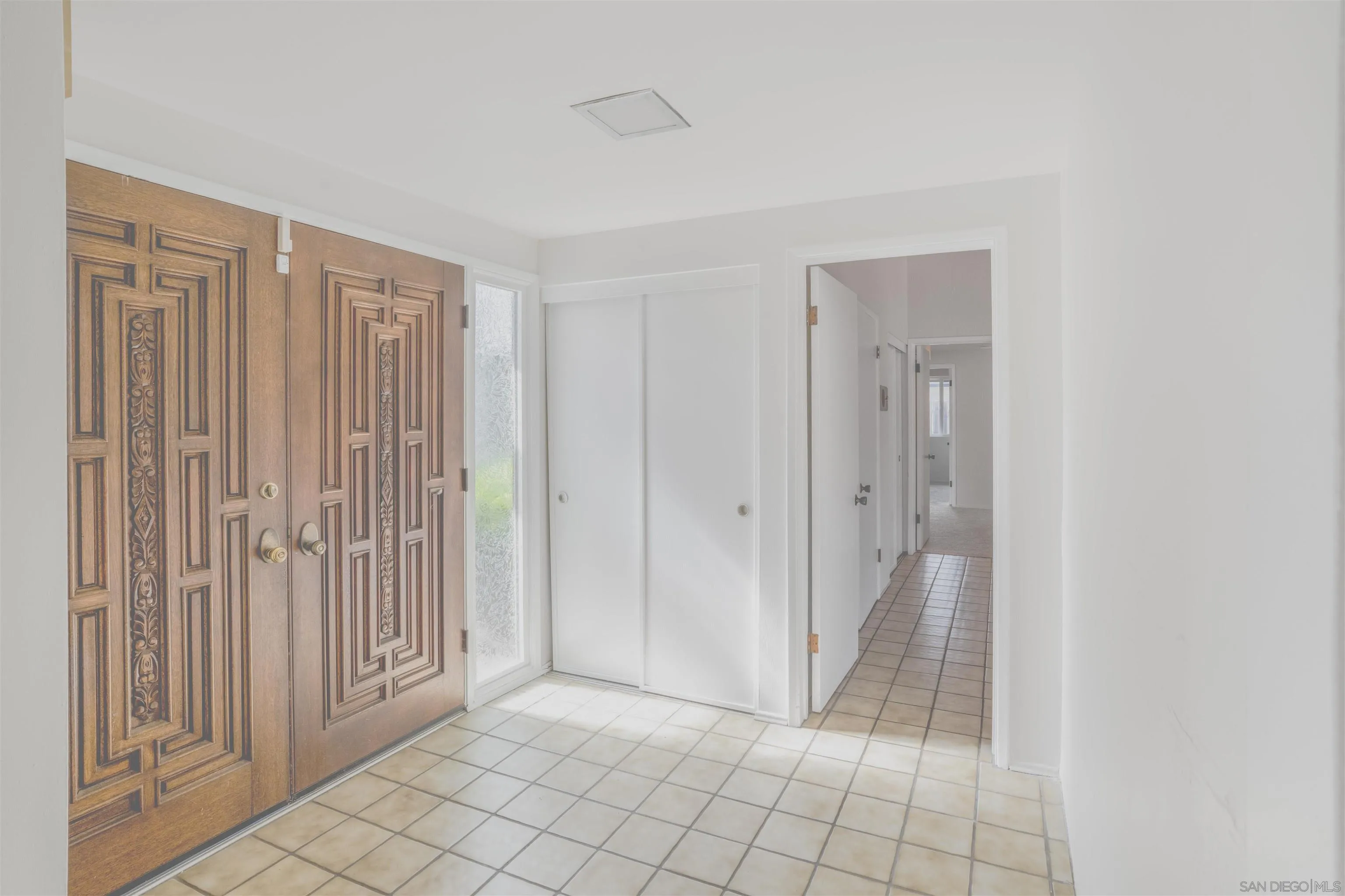 https://cdn.realtyfeed.com/cdn/127/260011649/5920ac523428f7ce2ee18f77d9f51e47.webp