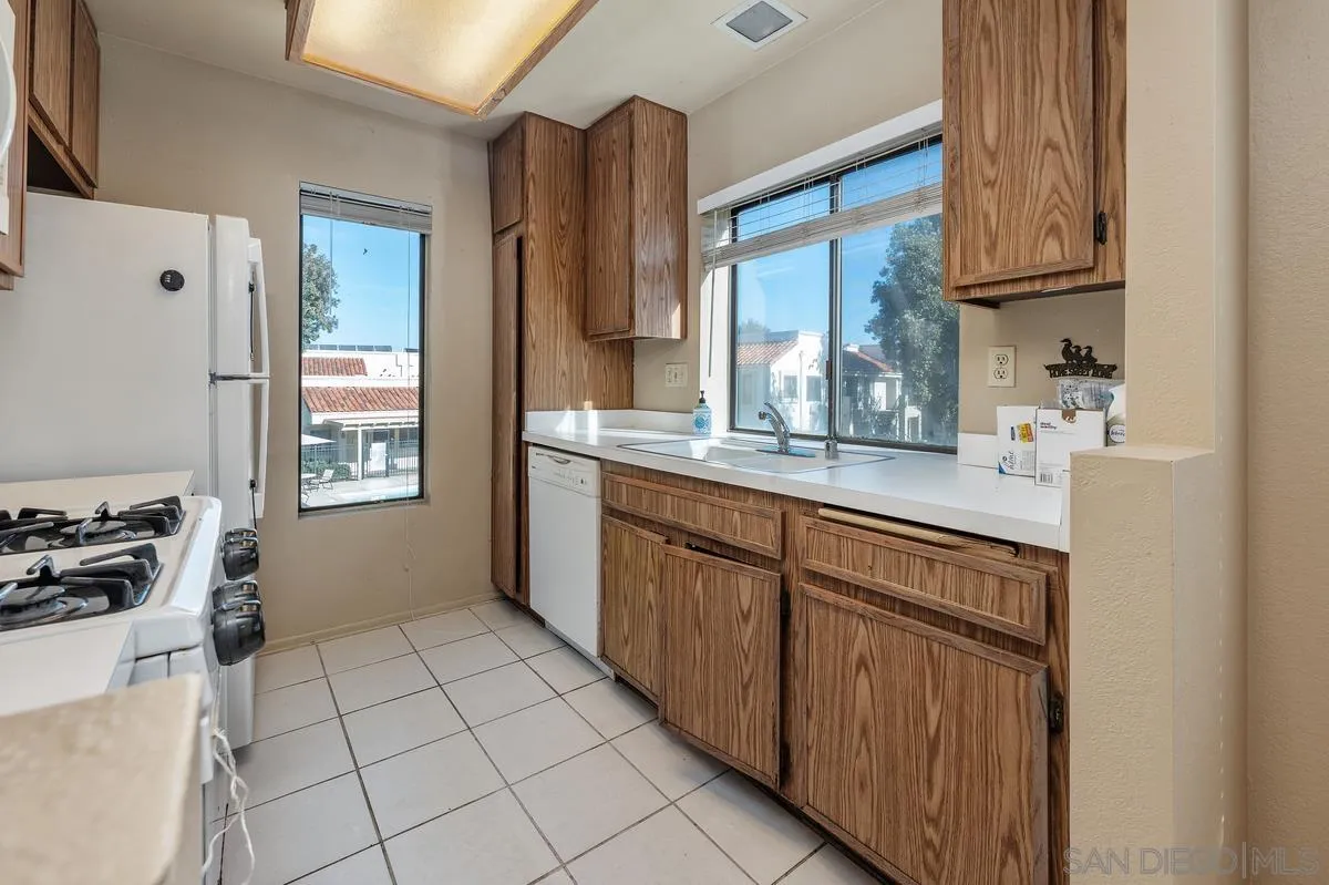 https://cdn.realtyfeed.com/cdn/127/260011653/d92a998e639071e576843714a46142e7.webp