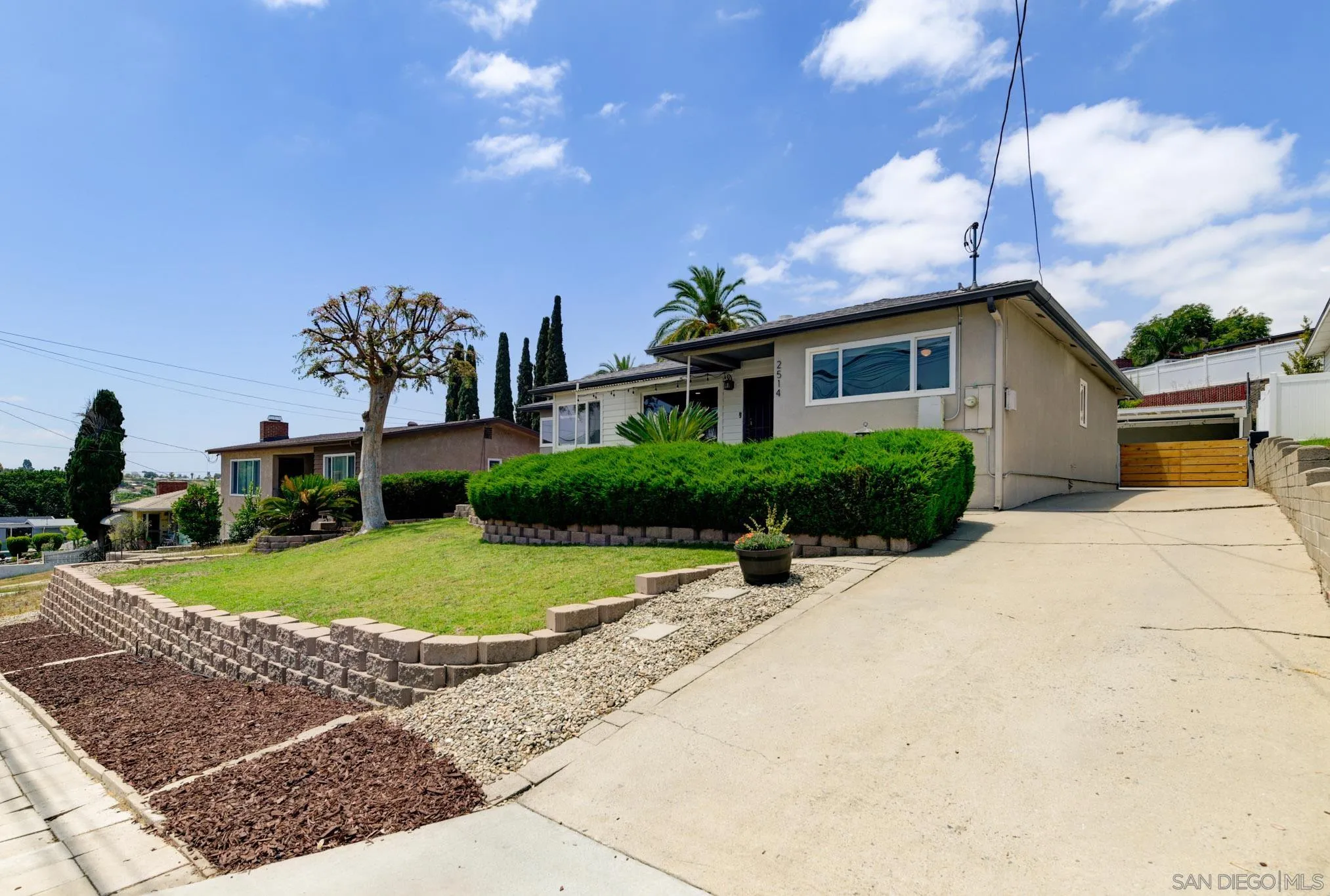 https://cdn.realtyfeed.com/cdn/127/260011656/dd9734a1e731034af1e8aa2fb8b80fe5.webp