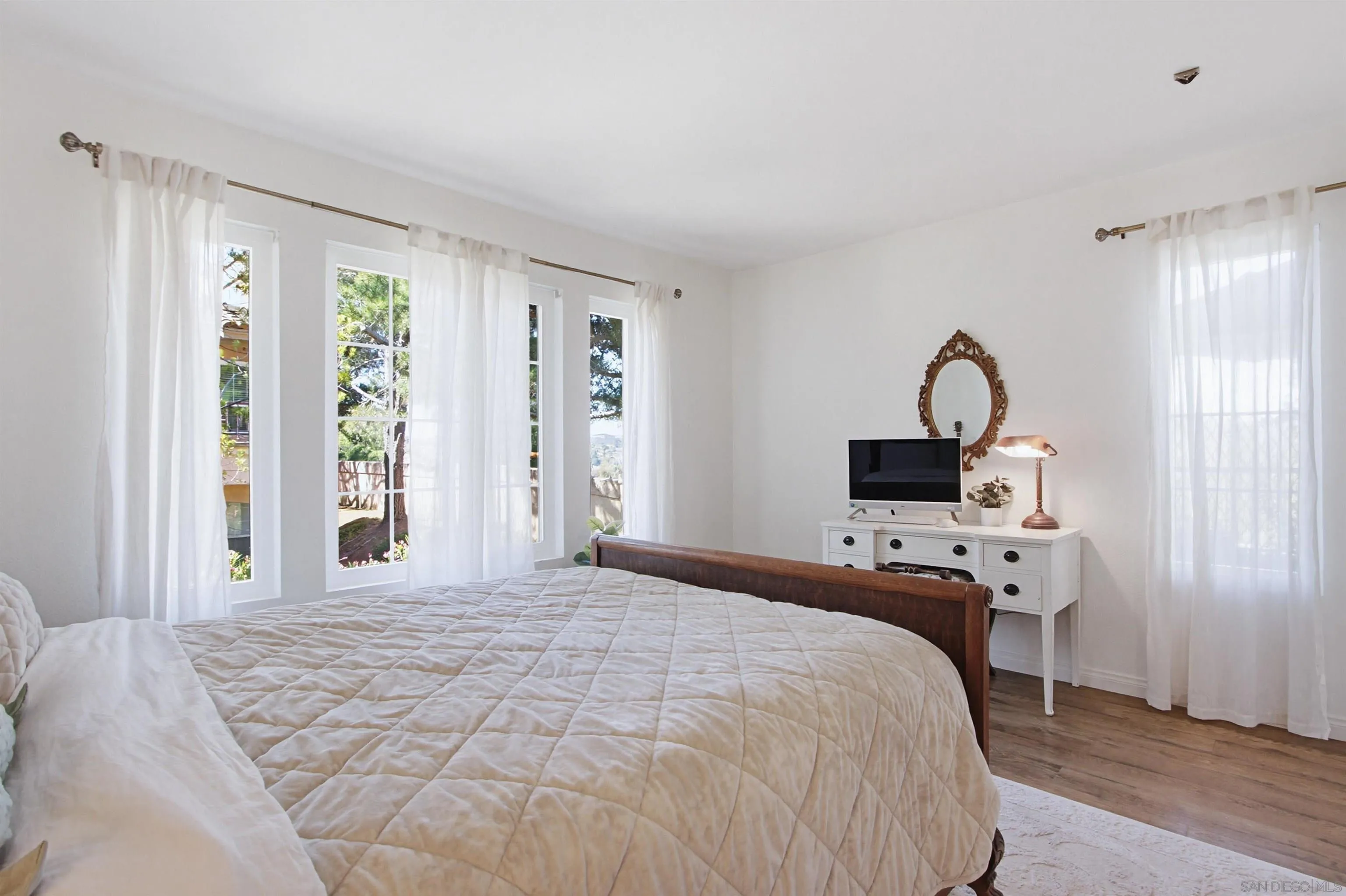 Photo #15: 260011661 Listing: Photo #15
