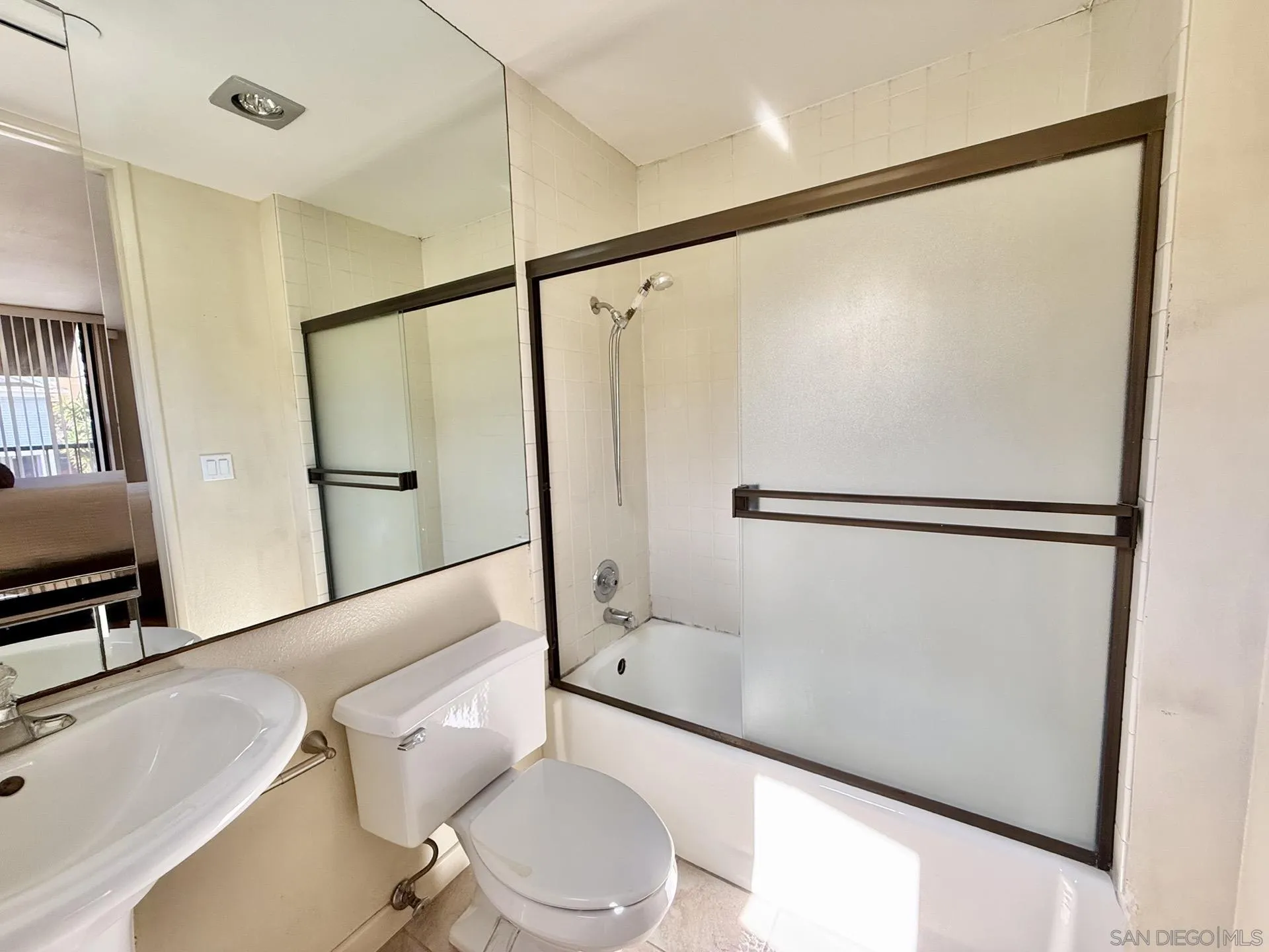 Photo #29: 260011665 Listing: Photo #29