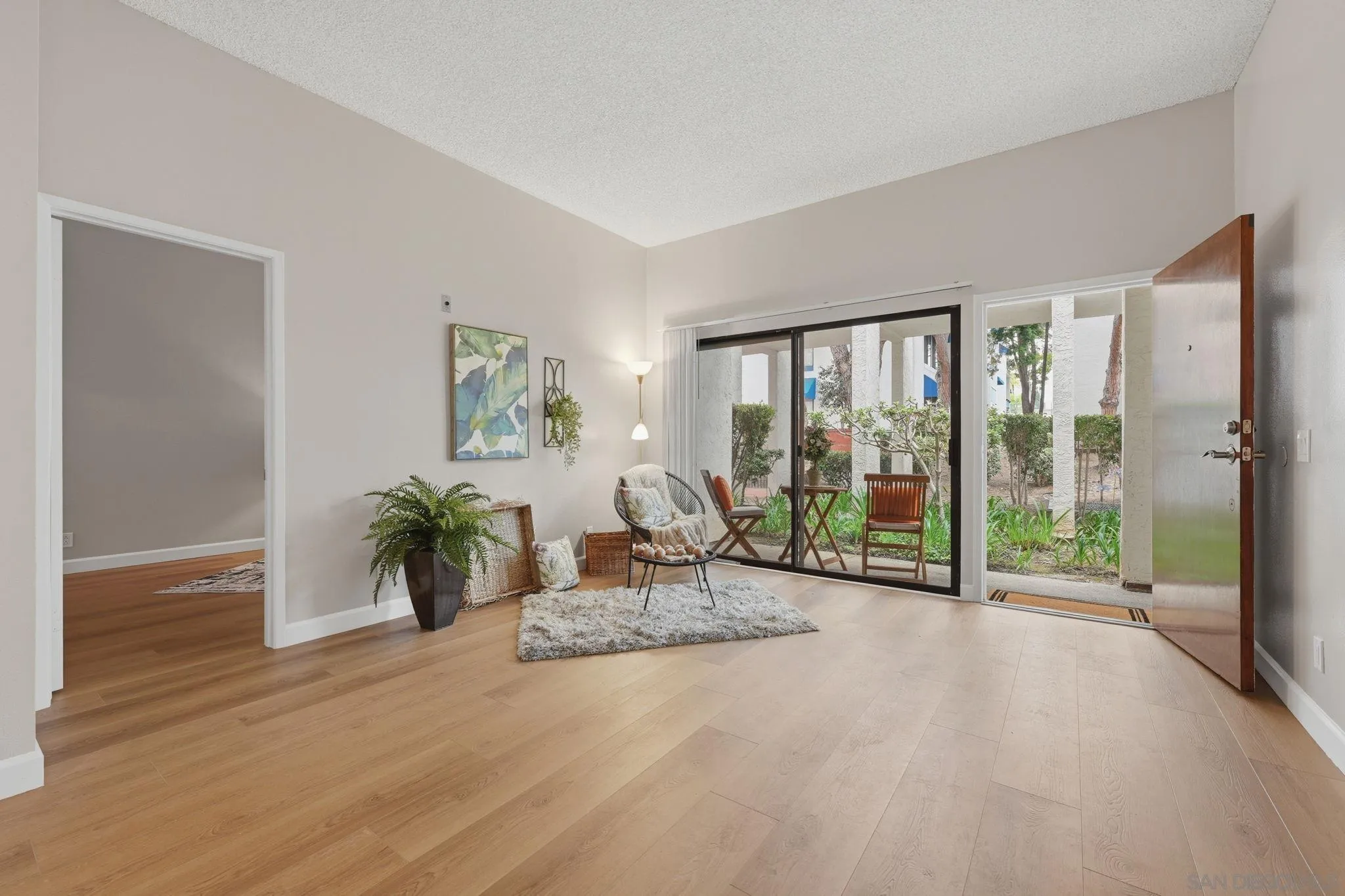 Photo #6: 260011666 Listing: Photo #6