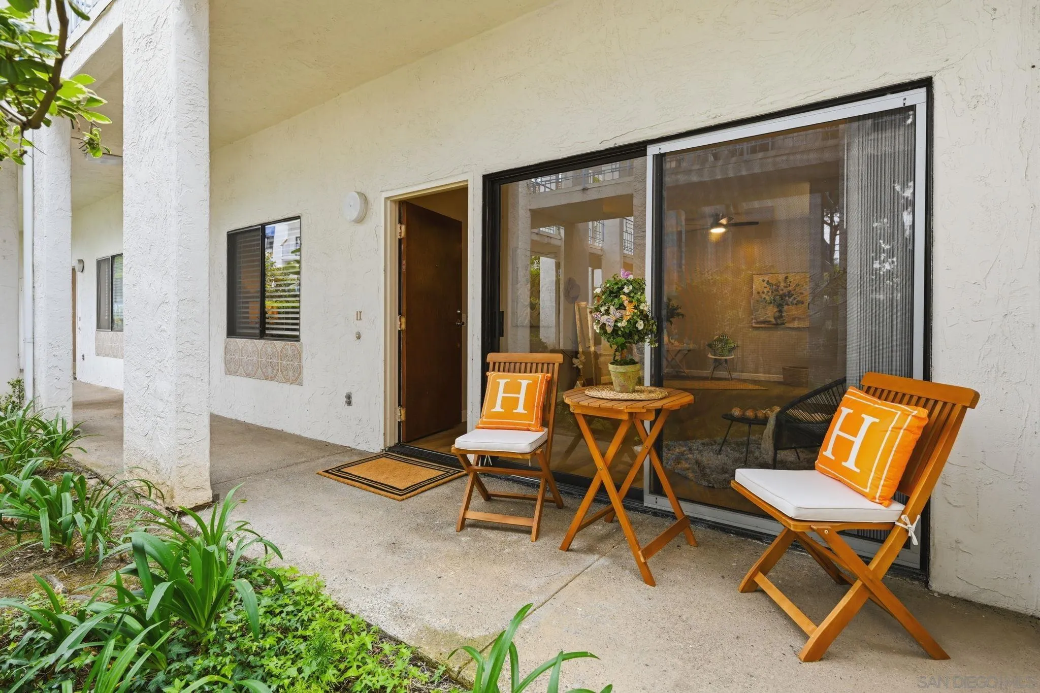 Photo #3: 260011666 Listing: Photo #3