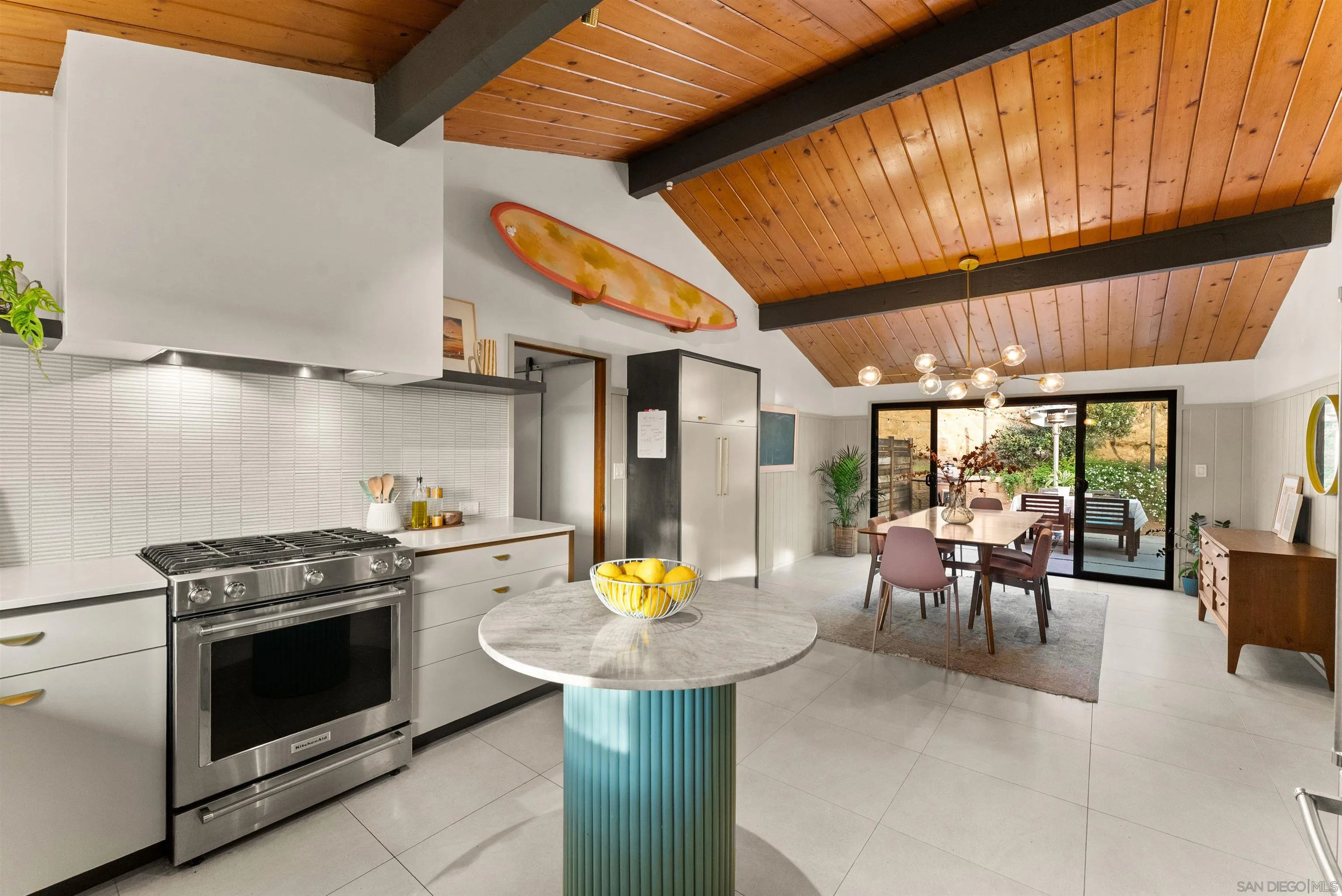 https://cdn.realtyfeed.com/cdn/127/260011667/58f4834642d8680c7df21101423045a4.webp