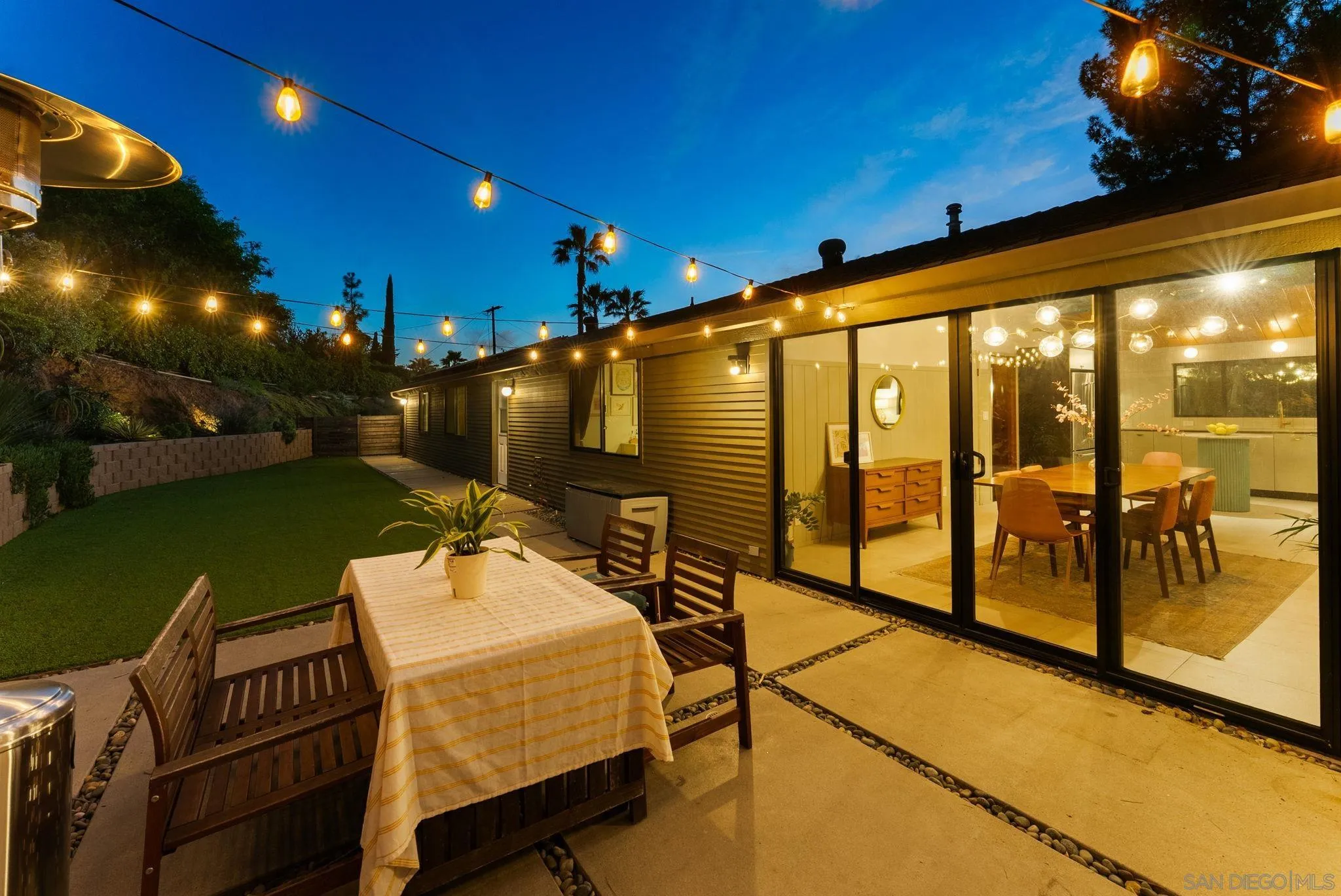 https://cdn.realtyfeed.com/cdn/127/260011667/f45b95184d5453d10673ccf093e91d9d.webp