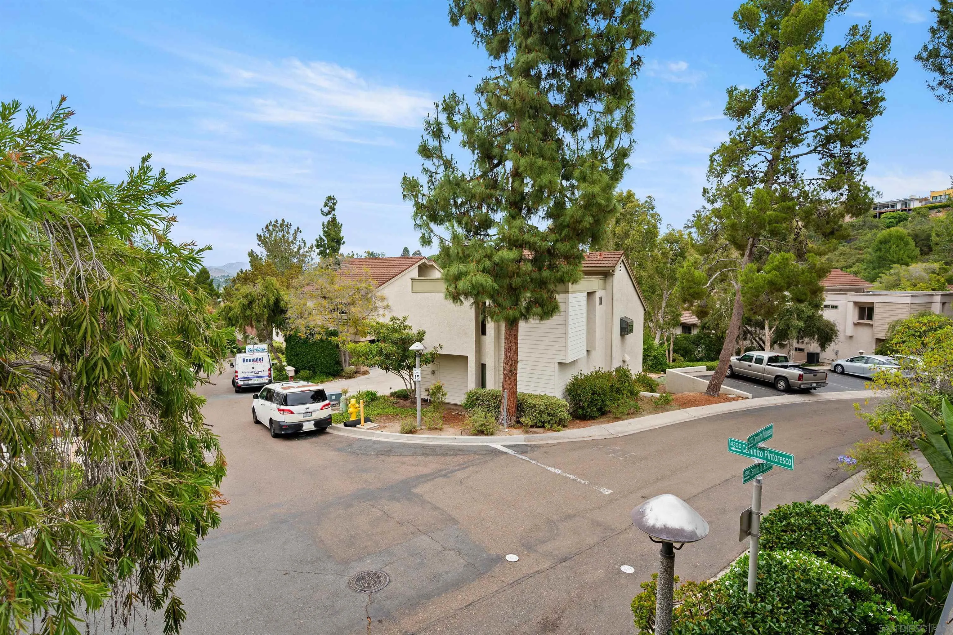 https://cdn.realtyfeed.com/cdn/127/260011669/746c7f45c5cd13972cc6676e53217568.webp