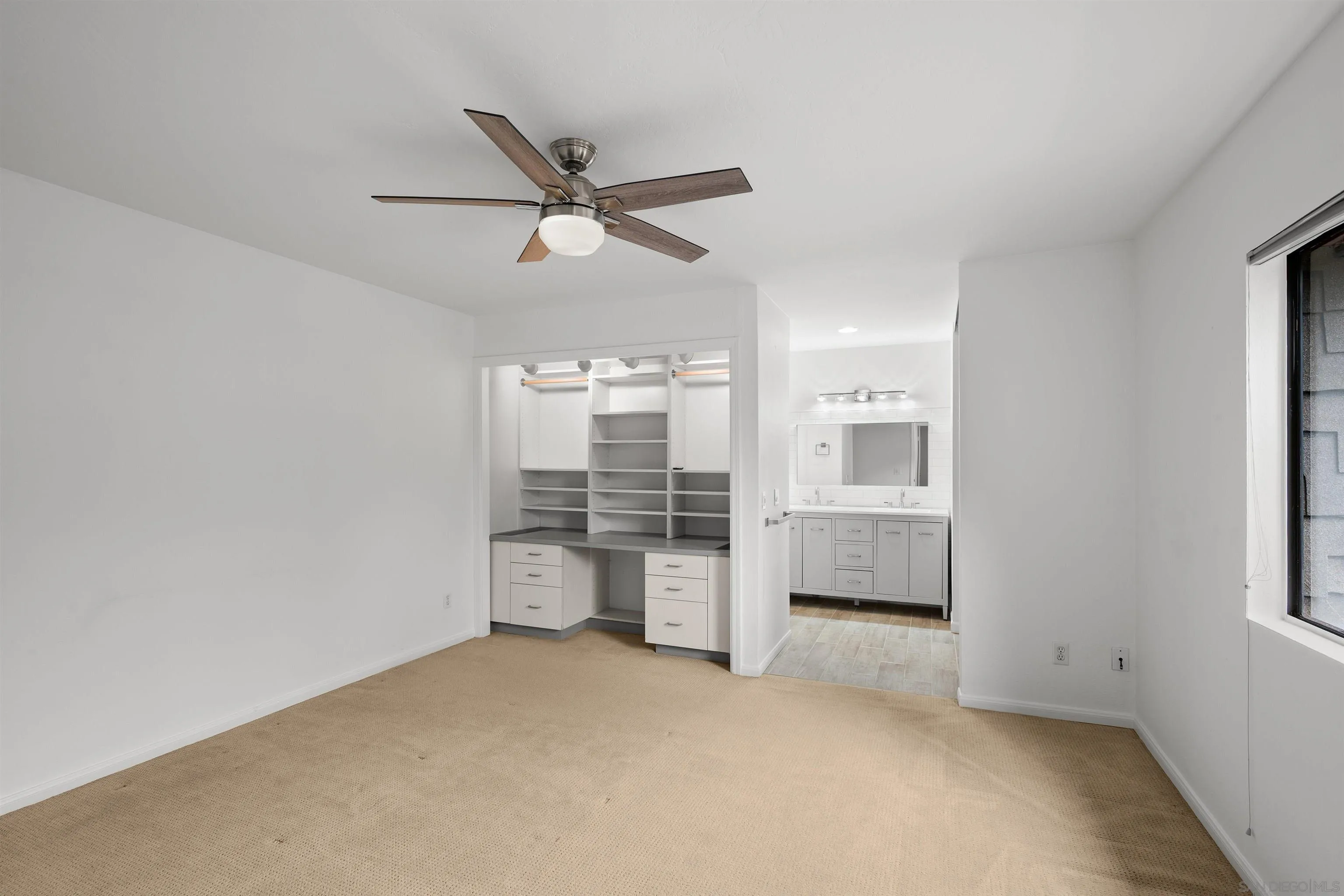 https://cdn.realtyfeed.com/cdn/127/260011669/7523a14c6b120add19637e2d7832ce6d.webp