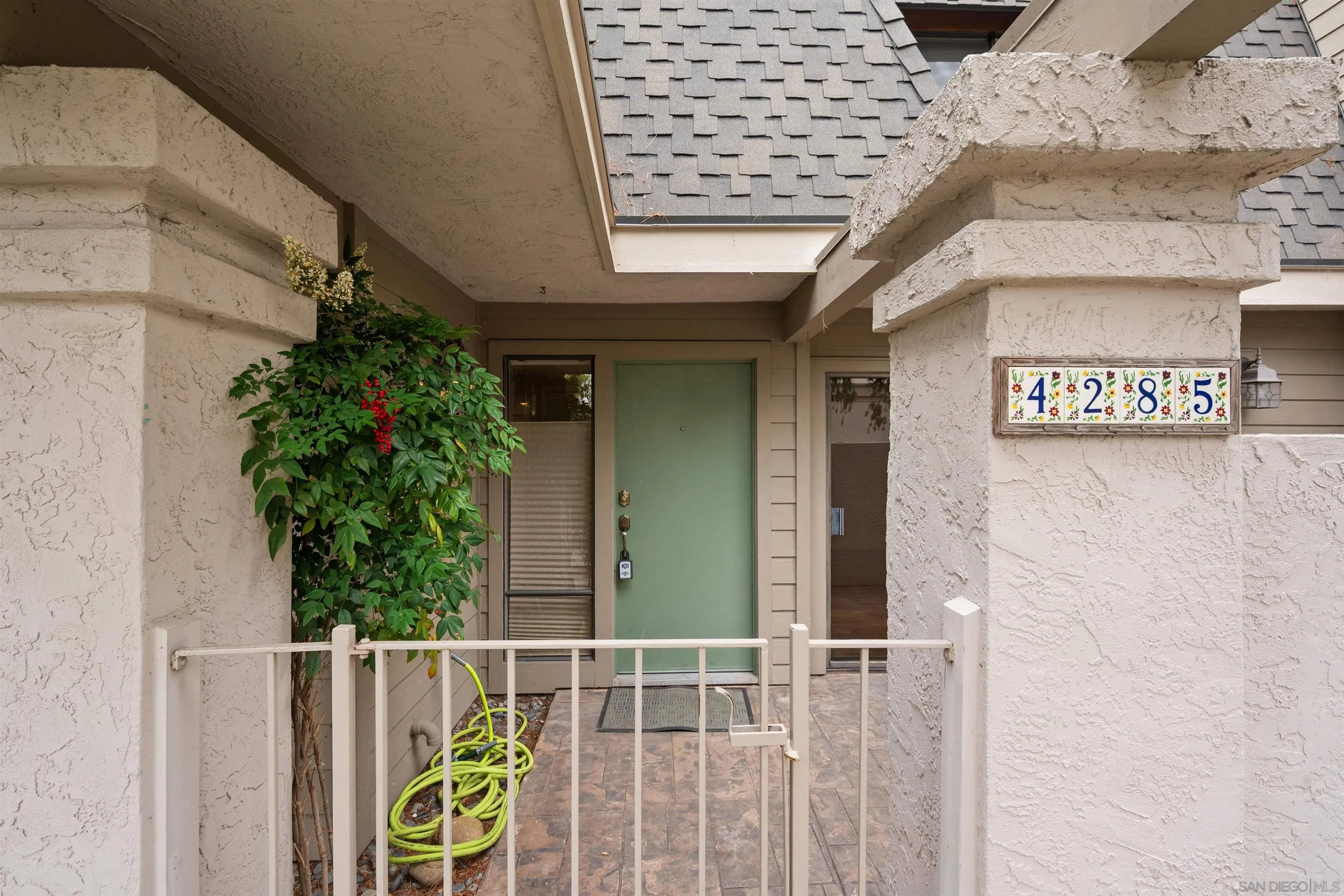 https://cdn.realtyfeed.com/cdn/127/260011669/b6c3ae8f2b97f26ef6b46cbf588a799e.webp