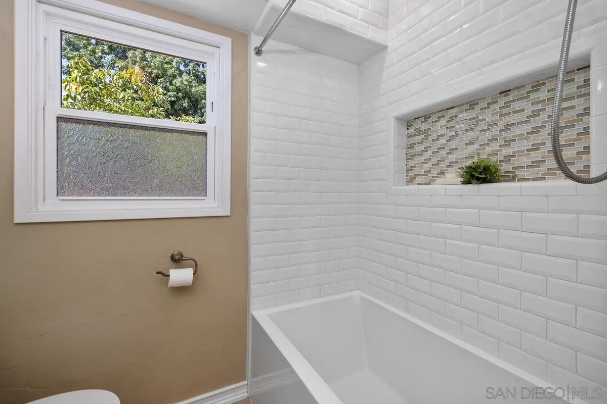 https://cdn.realtyfeed.com/cdn/127/260011673/5c22b344bea8c33991b3b081d9d7a508.webp