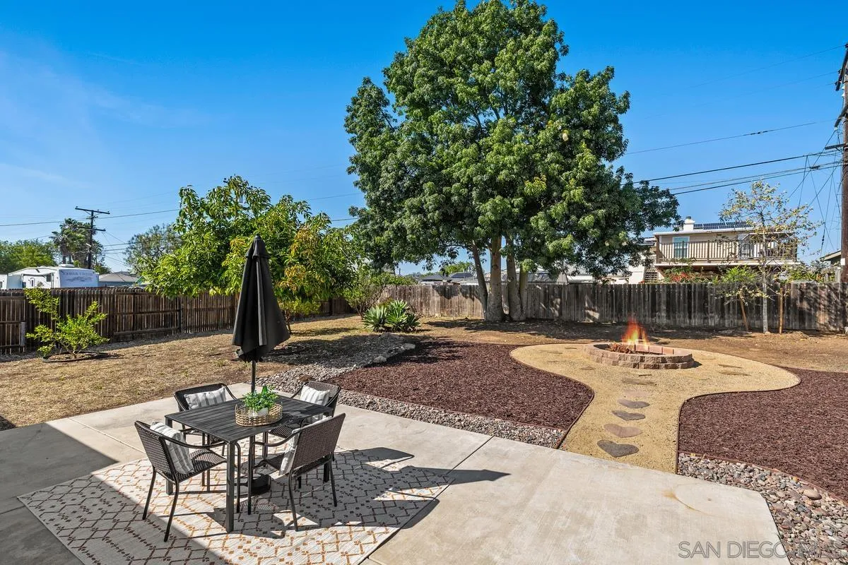 https://cdn.realtyfeed.com/cdn/127/260011673/8e7046816ab18e388476a0c59287ca20.webp
