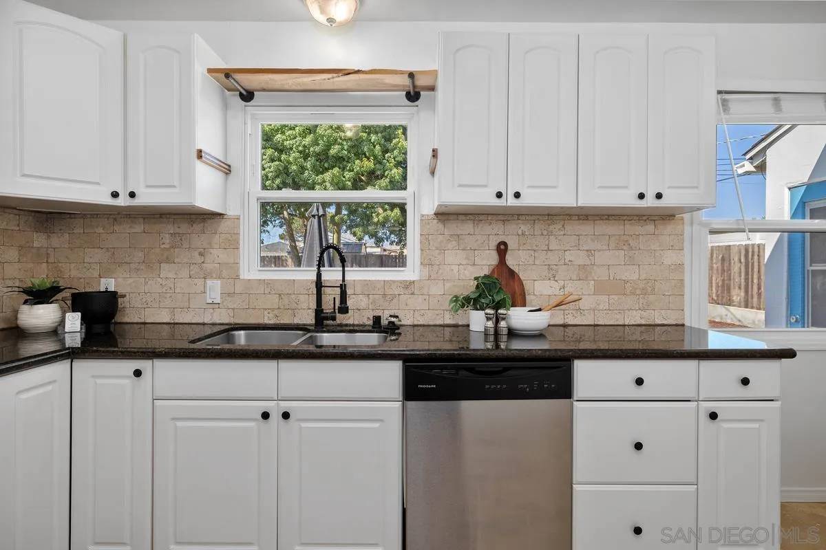 https://cdn.realtyfeed.com/cdn/127/260011673/bc909a37fadf0c1319bc8355803f29ac.webp