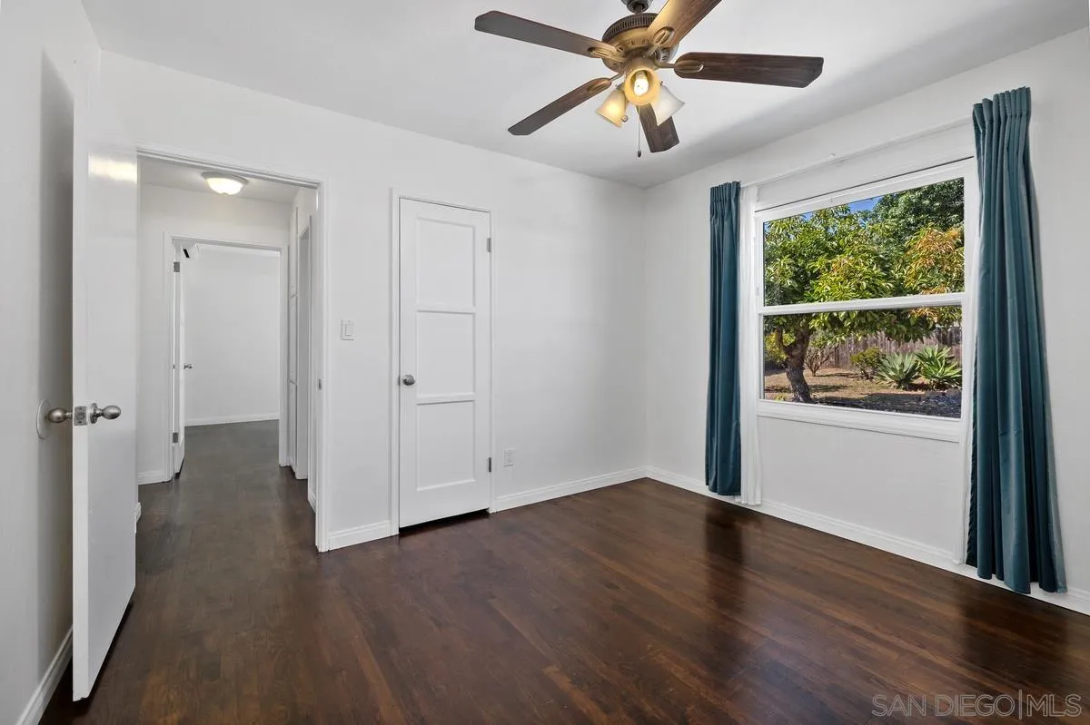 https://cdn.realtyfeed.com/cdn/127/260011673/f3db20223476f375b8ce80eda4c5006e.webp
