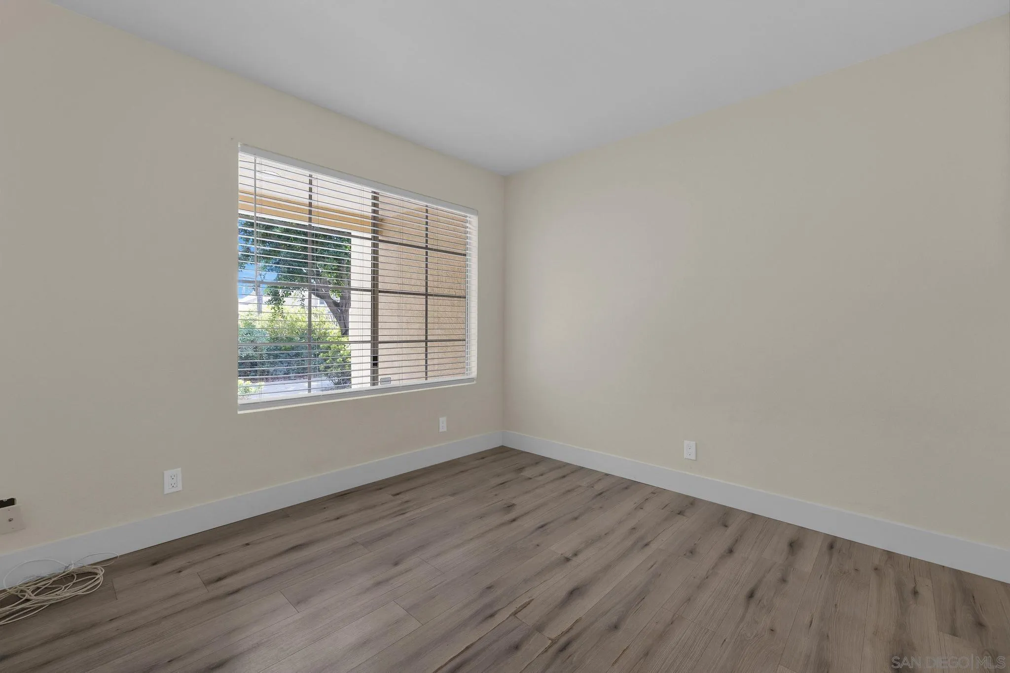 https://cdn.realtyfeed.com/cdn/127/260011681/1546b3bd7e1f2a845ca96f71e9505395.webp