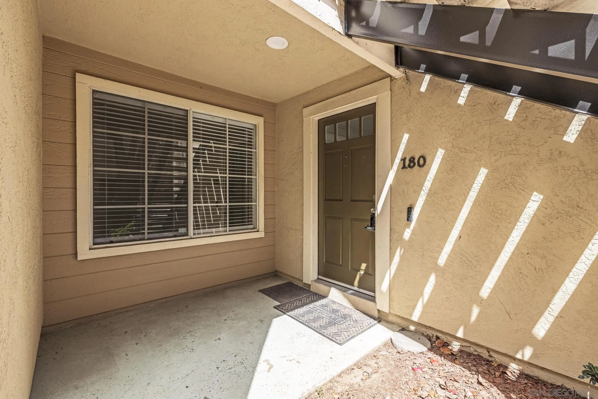 https://cdn.realtyfeed.com/cdn/127/260011681/e93030367da92ee2d155bd07ba50194f.webp