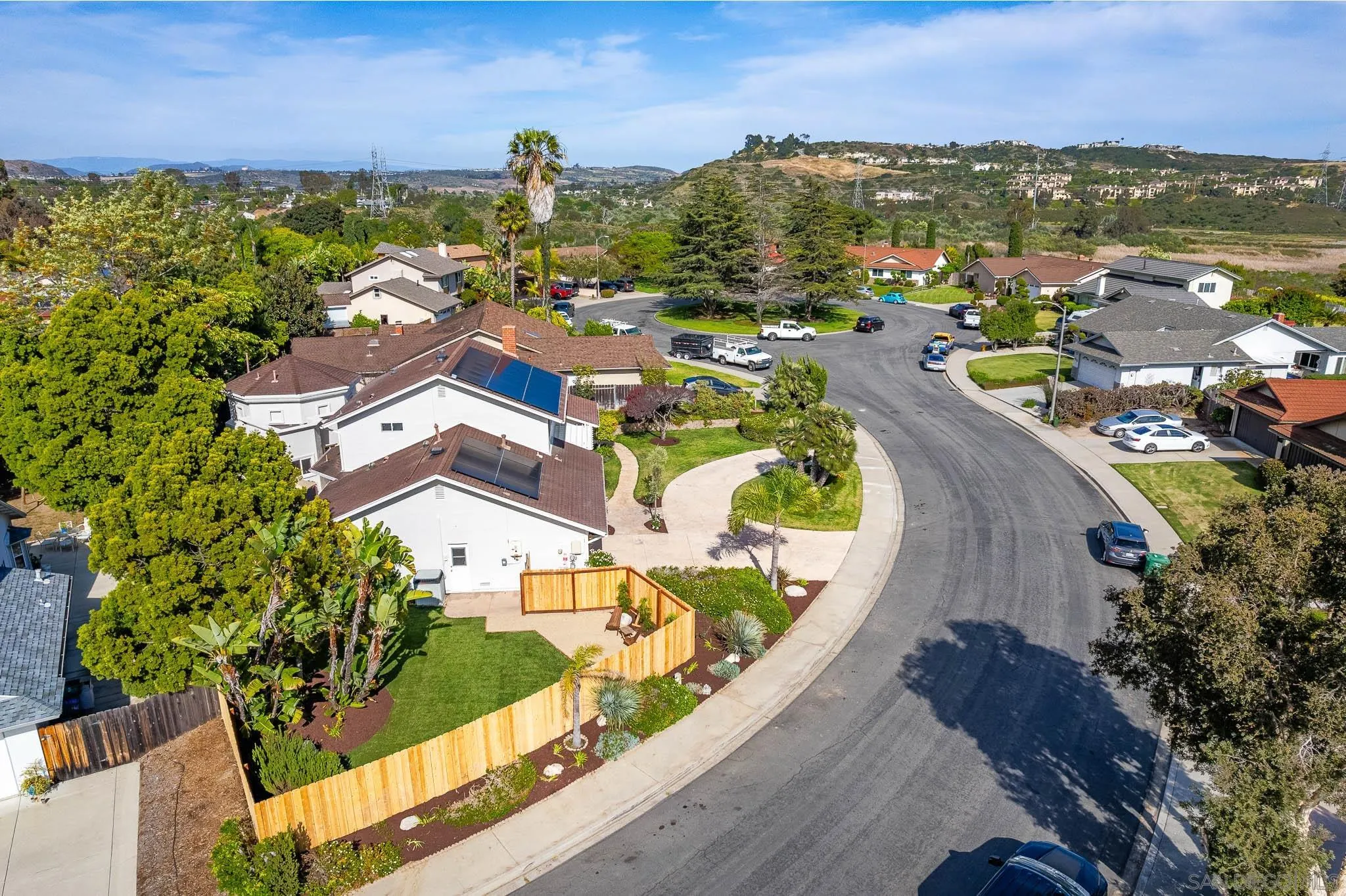 https://cdn.realtyfeed.com/cdn/127/260011684/008f9276c0203abf033f43f5ec9770c0.webp