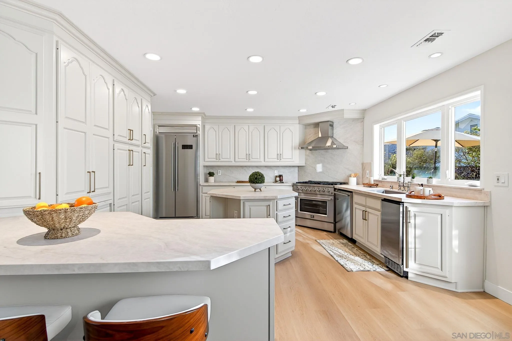 https://cdn.realtyfeed.com/cdn/127/260011684/2f4ffcc8ff9516d23e43c66a6a661f3b.webp