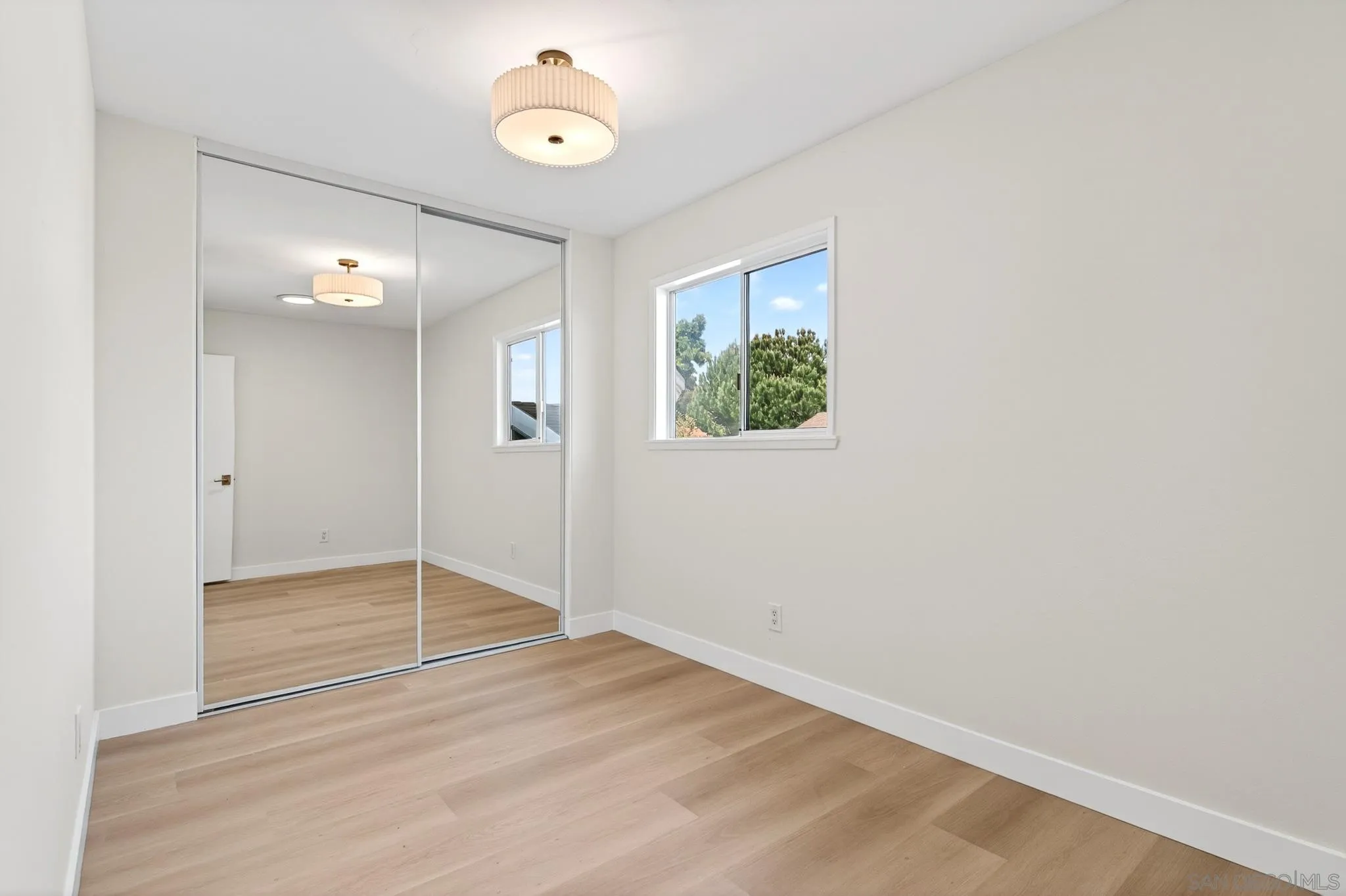 https://cdn.realtyfeed.com/cdn/127/260011684/2f9816ce831d90855e906dfe0320a4fb.webp