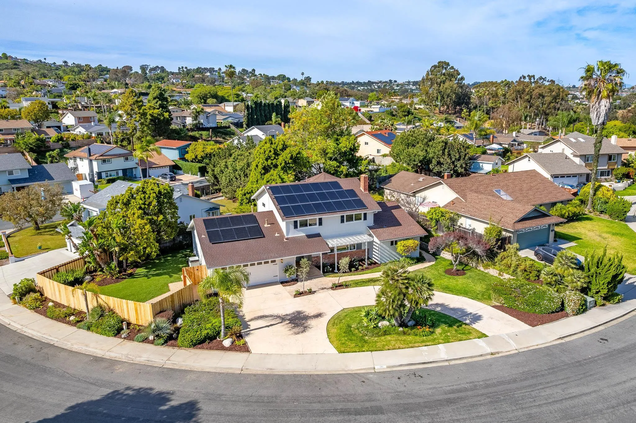 https://cdn.realtyfeed.com/cdn/127/260011684/c9c75139c7cfbf265c8e1aa9753dac2f.webp