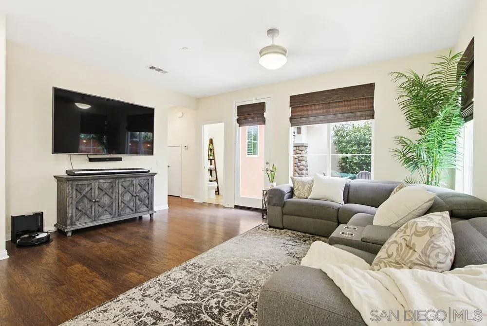 https://cdn.realtyfeed.com/cdn/127/260011685/a041e40490a4dd7dbbc9e54674db5077.webp
