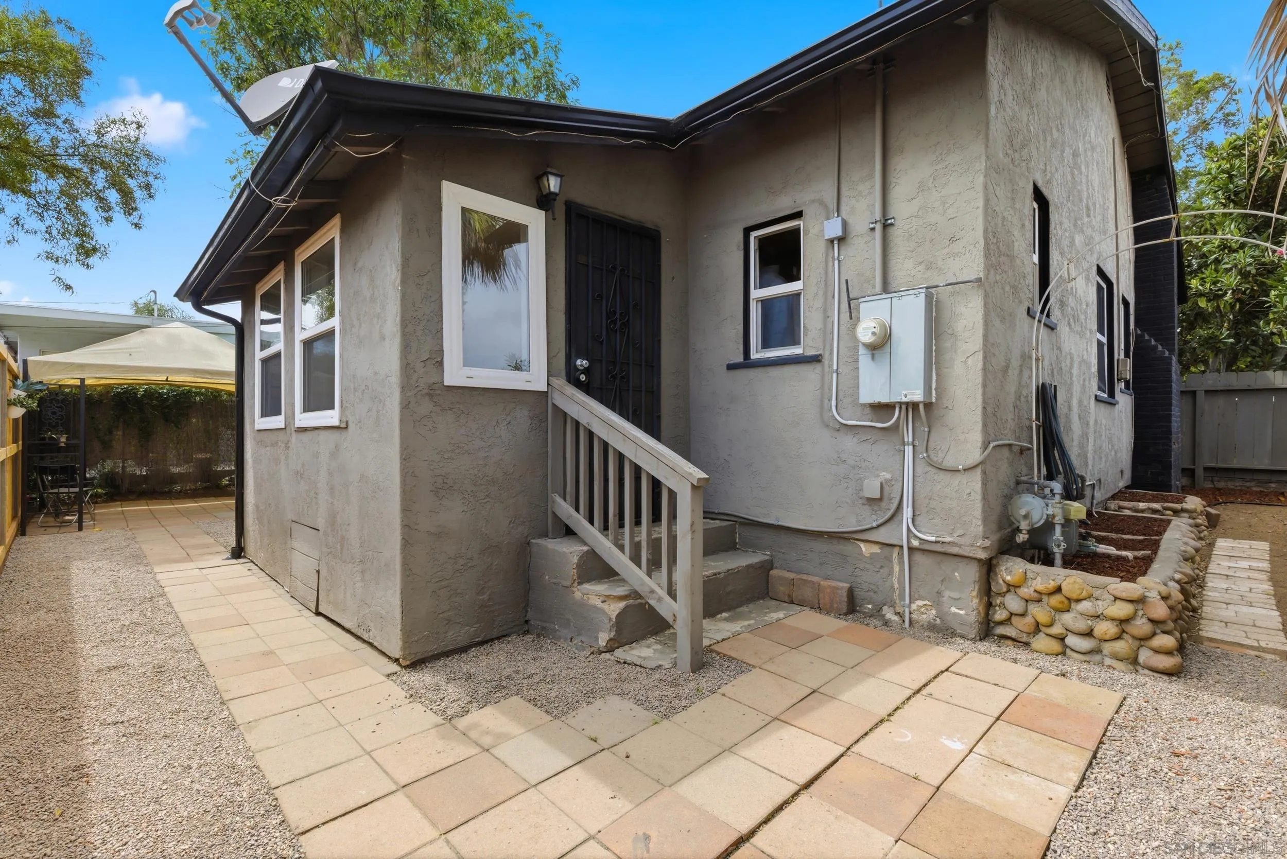 https://cdn.realtyfeed.com/cdn/127/260011686/152f9cb21e812202878bf6382c519085.webp