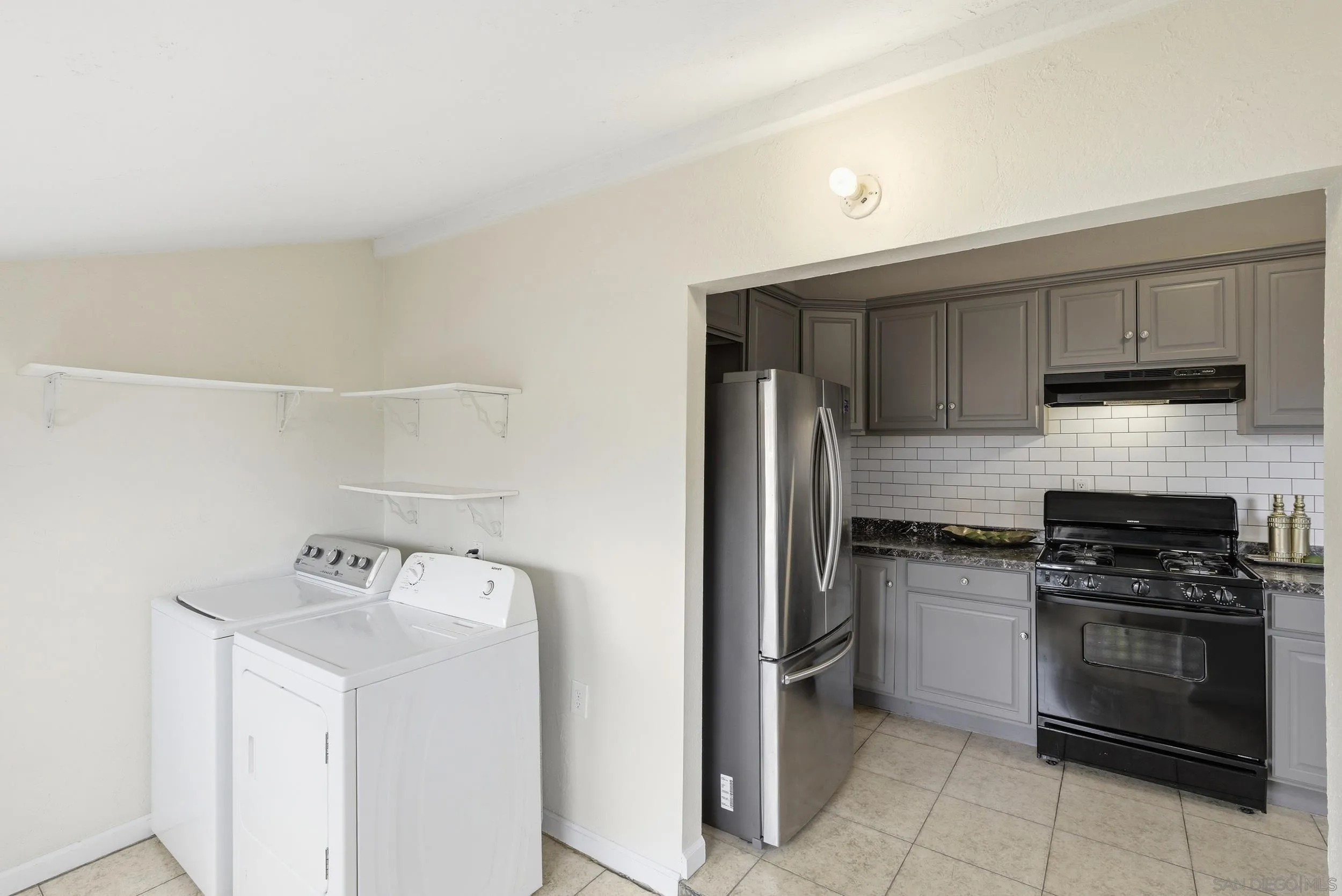 https://cdn.realtyfeed.com/cdn/127/260011686/50ca3f3440573481c0d269730e29932d.webp