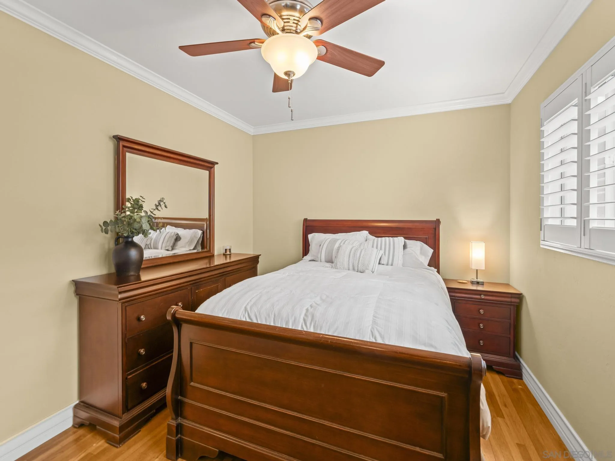 https://cdn.realtyfeed.com/cdn/127/260011687/59bc99a83e2ce12805e22f9abb3b3e5c.webp