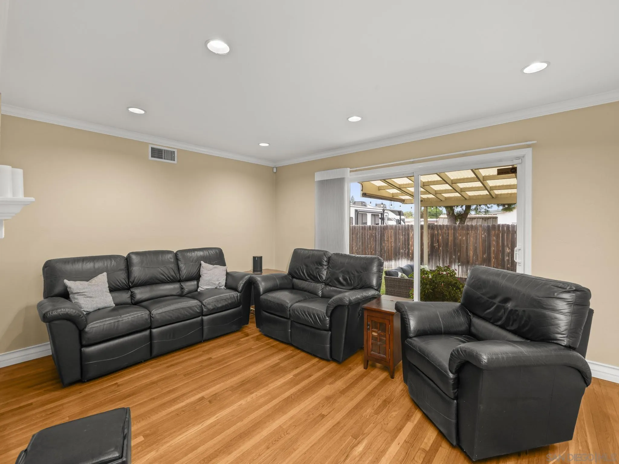 https://cdn.realtyfeed.com/cdn/127/260011687/5e31aa5d7b7e792dfd3121f0b73f56ca.webp