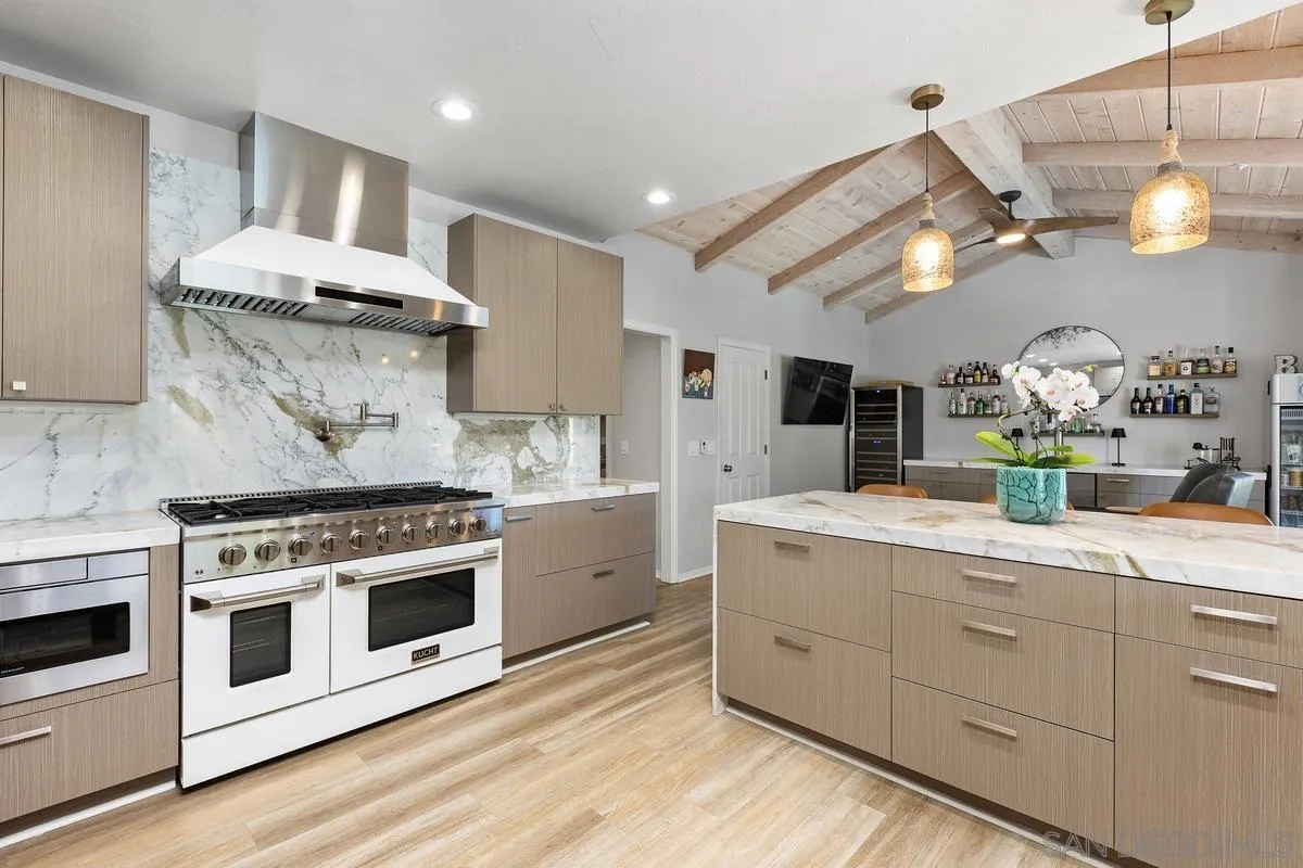 https://cdn.realtyfeed.com/cdn/127/260011688/c0589d37fef18ea6eee7476bc1fdb737.webp