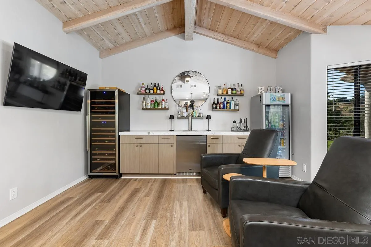 https://cdn.realtyfeed.com/cdn/127/260011688/f973a34a7cb1f2c8f8dfd70cf4f00cf2.webp