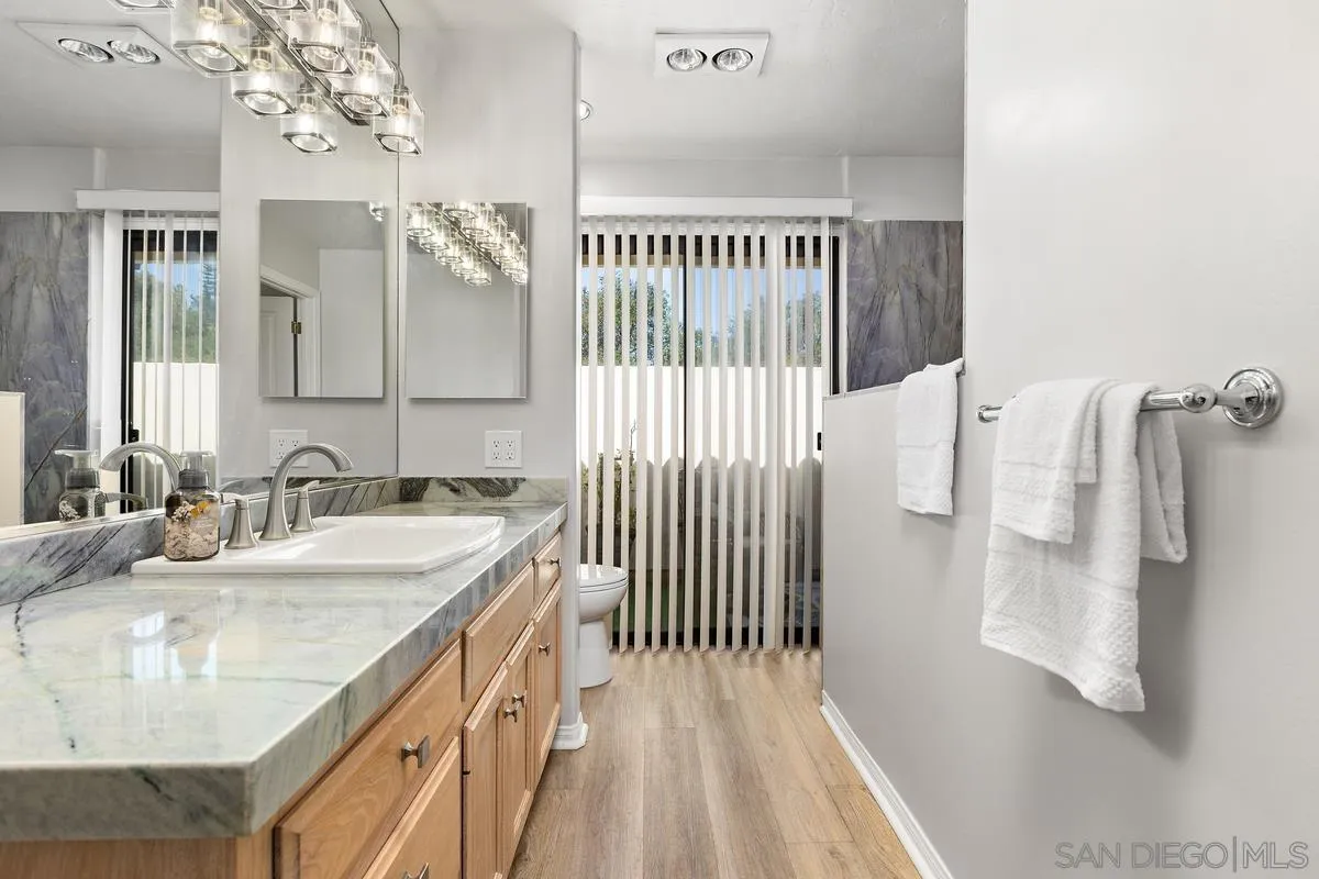 https://cdn.realtyfeed.com/cdn/127/260011688/fdfc2c086991c03333198200cd47c866.webp