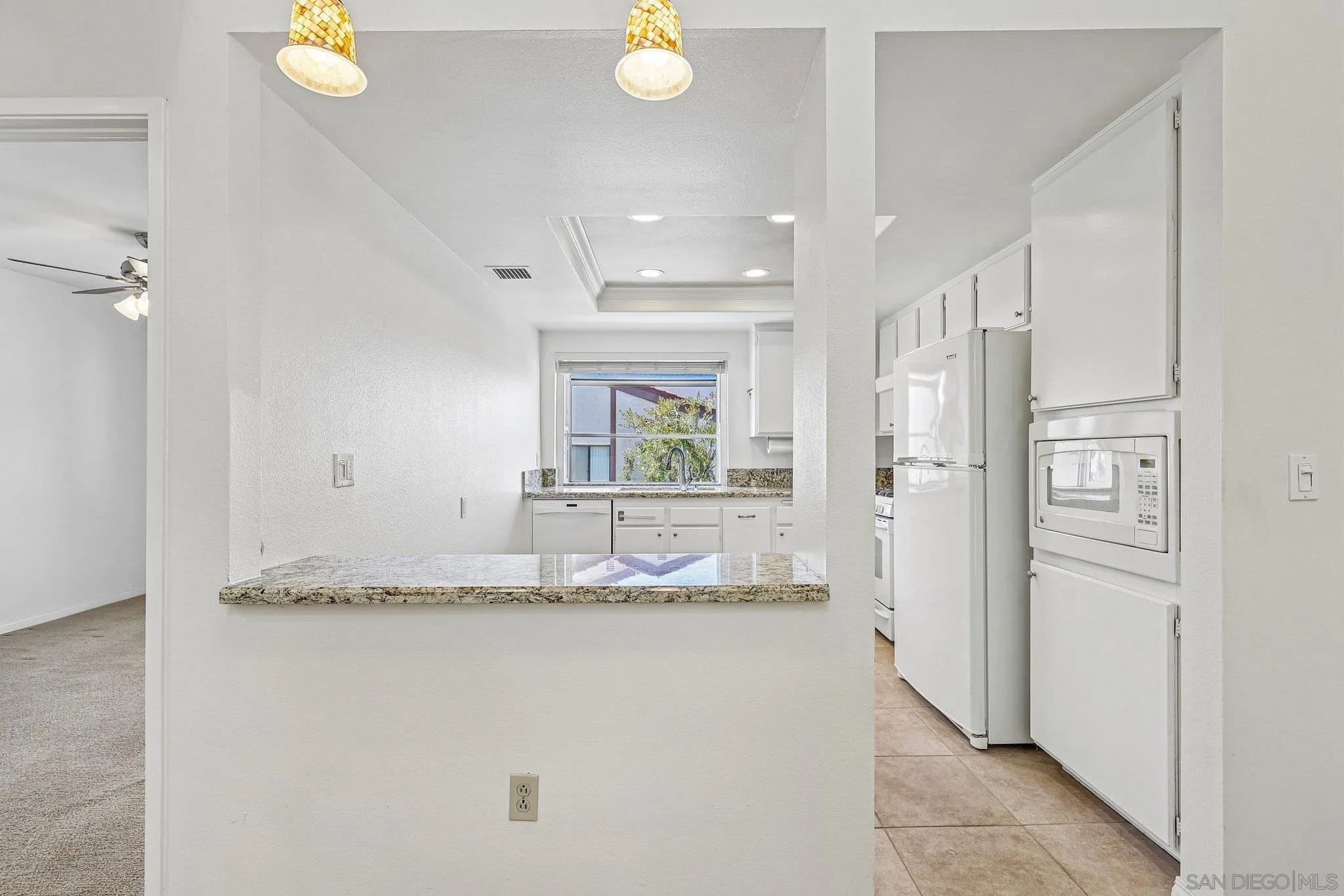 https://cdn.realtyfeed.com/cdn/127/260011689/b6a4e143d2040c372f3ece107df92f23.webp