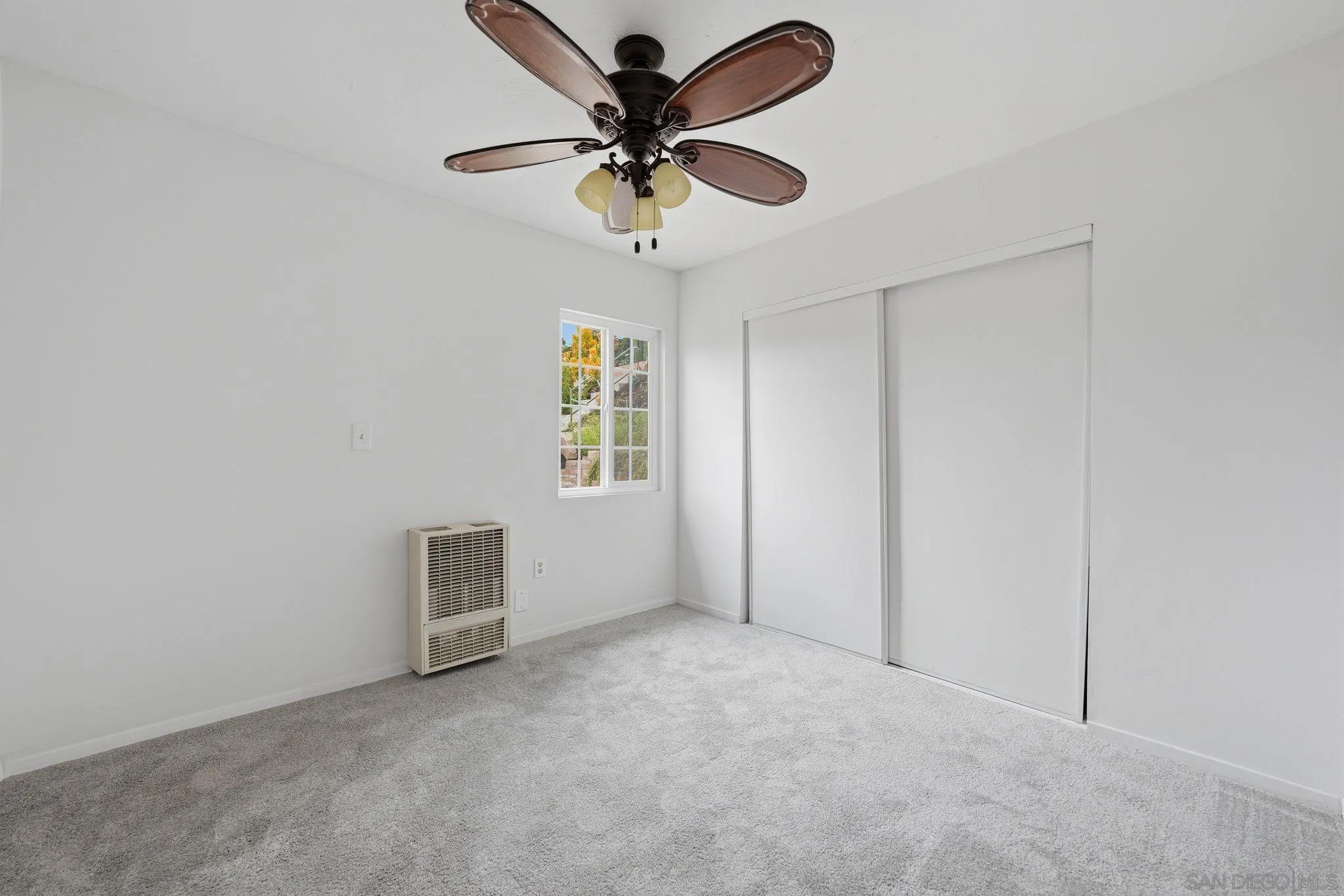 https://cdn.realtyfeed.com/cdn/127/260011690/2ee93e41d231f966bdcbd0375ea3ef60.webp