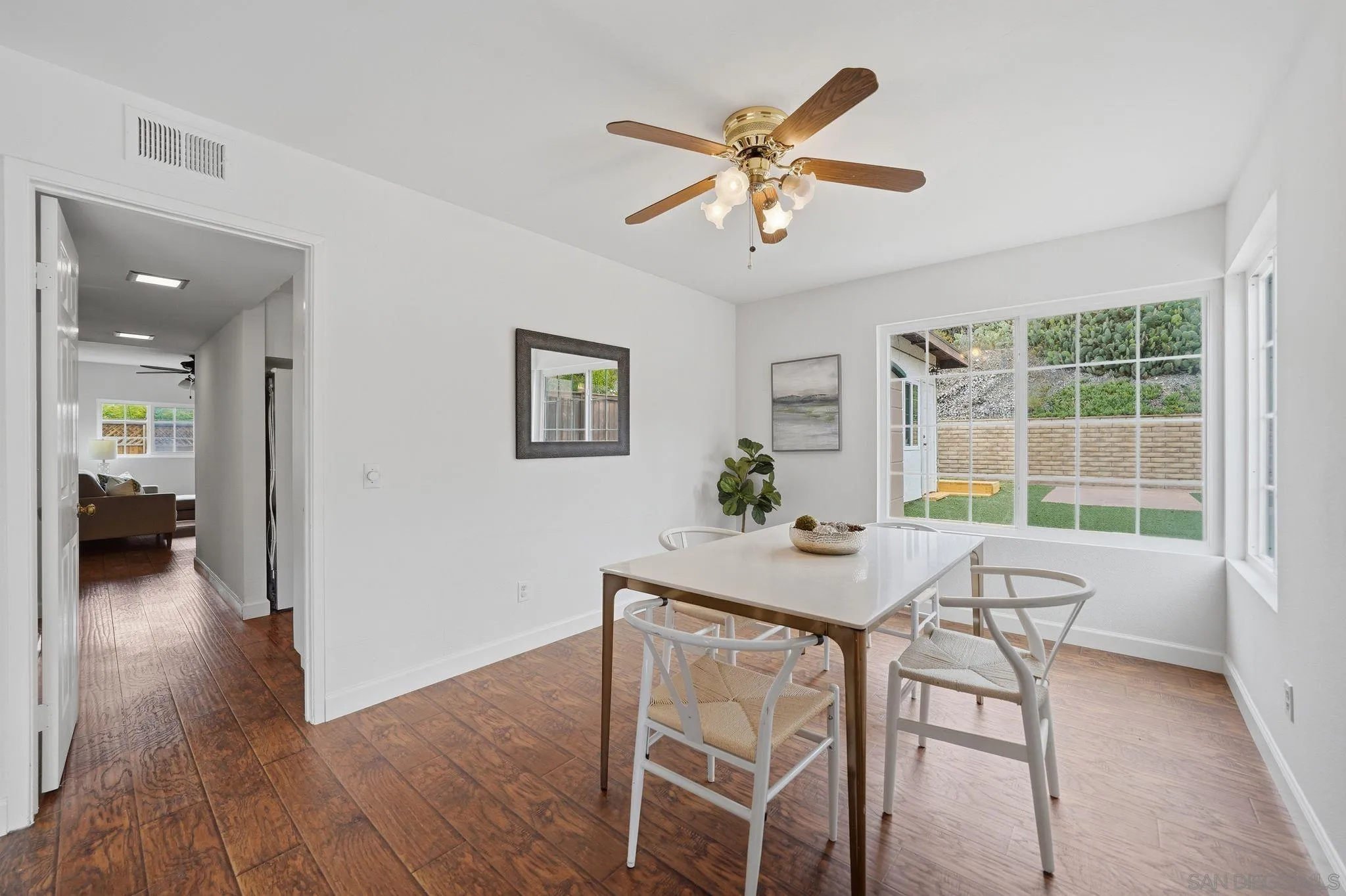 https://cdn.realtyfeed.com/cdn/127/260011690/4c10378a5f206d375bda587108b30274.webp