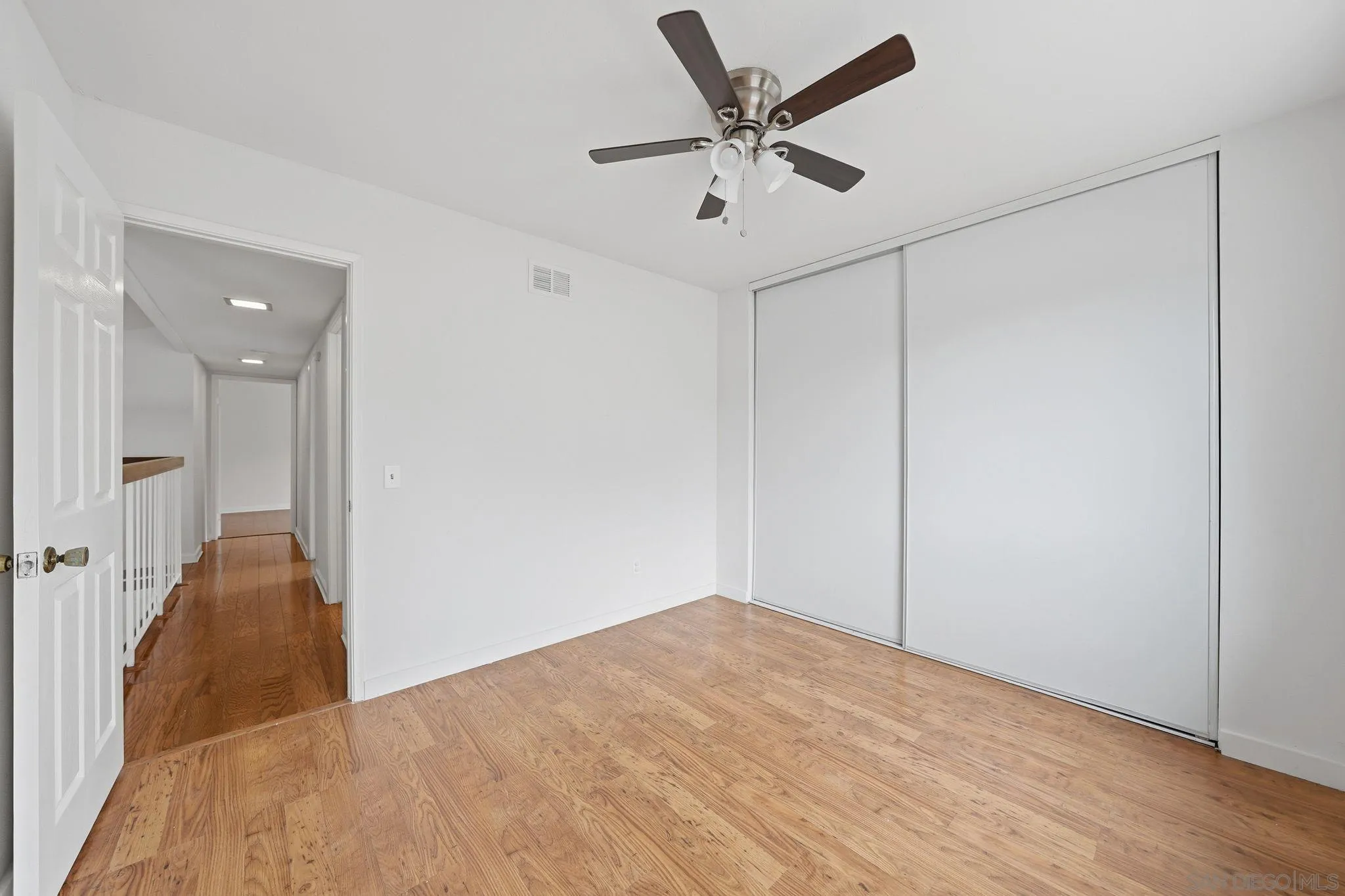 https://cdn.realtyfeed.com/cdn/127/260011690/72a418bfbfc3efc876bde18b71458fe4.webp