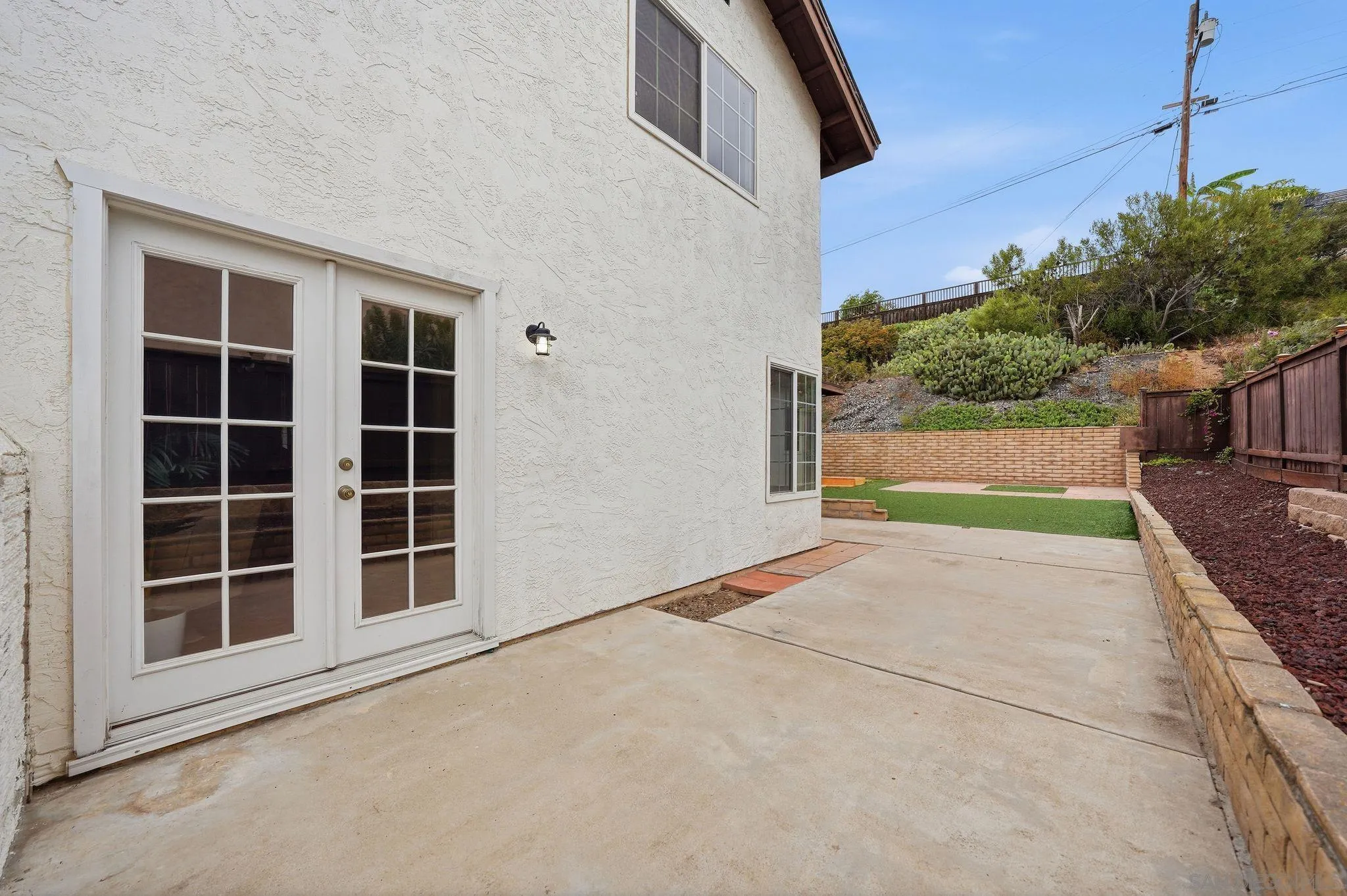 https://cdn.realtyfeed.com/cdn/127/260011690/81112ff039807c7b22e9c9aeecbf9d67.webp