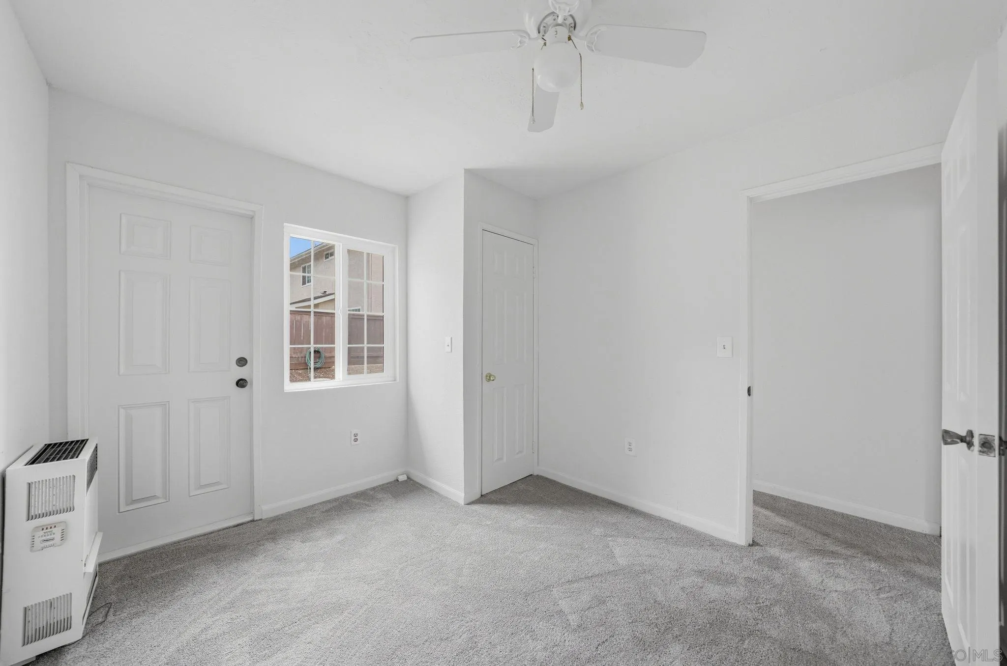 https://cdn.realtyfeed.com/cdn/127/260011690/ccd20fec2180dad419d79a1e95a34539.webp