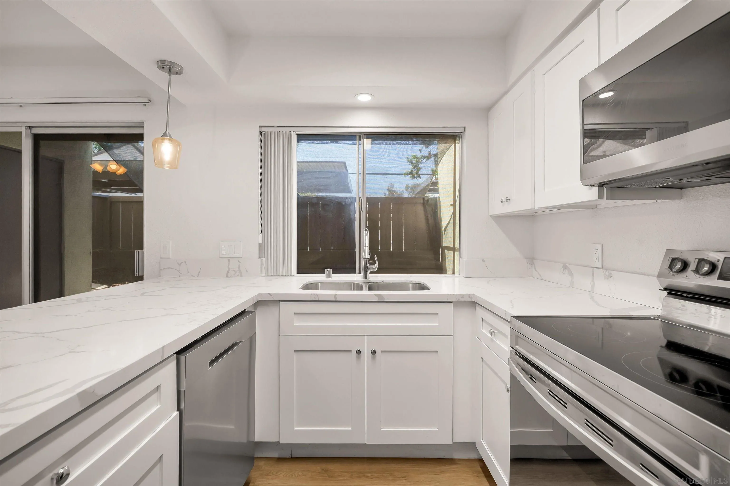 Photo #6: 260011691 Listing: Photo #6