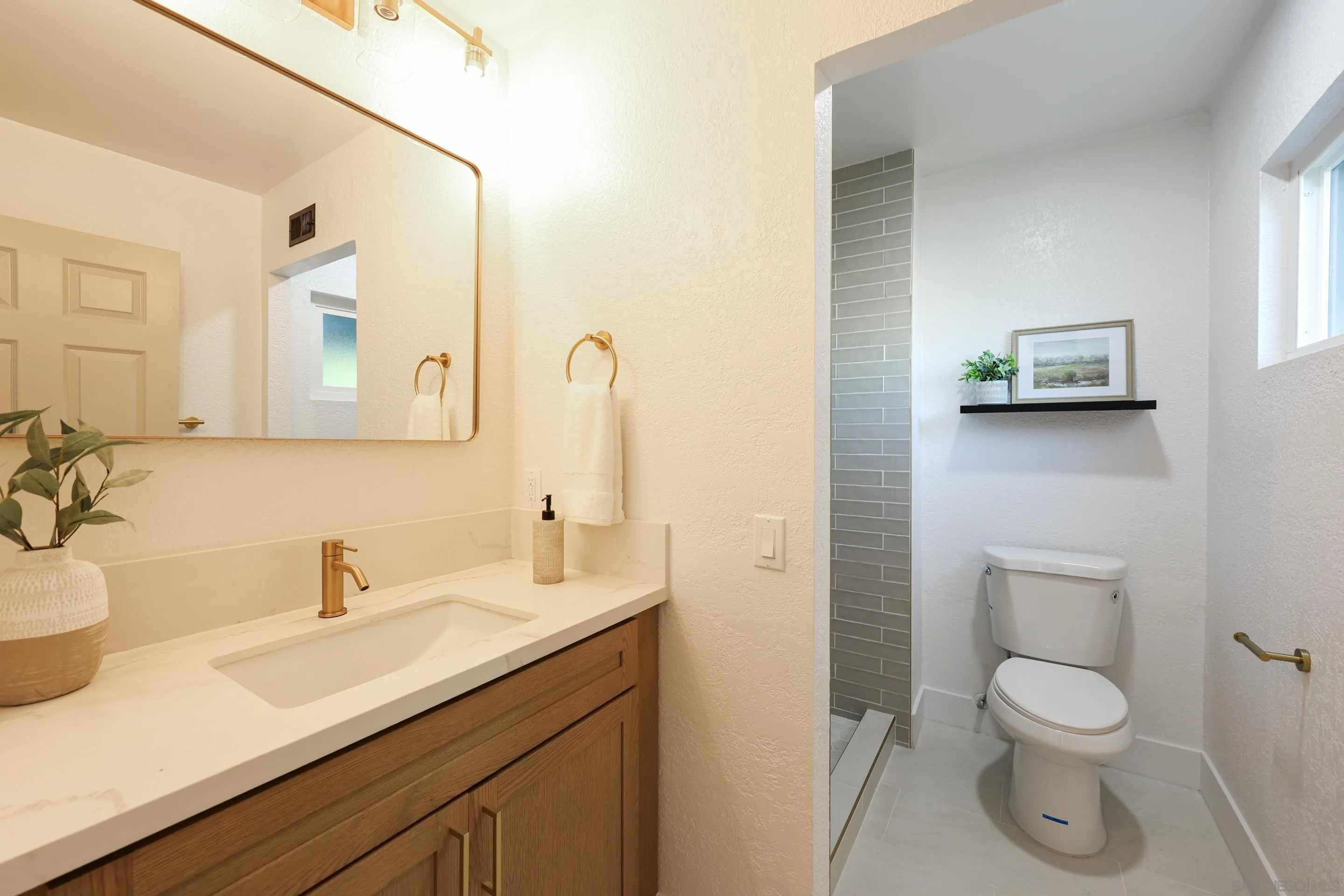 https://cdn.realtyfeed.com/cdn/127/260011692/0a8c898df01a9c363f5cab9b4ed75764.webp