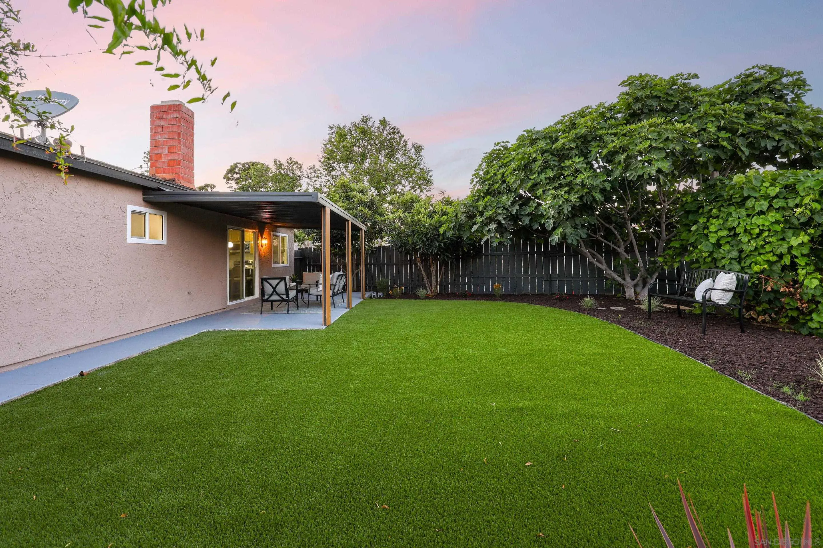 https://cdn.realtyfeed.com/cdn/127/260011692/44a2c1d3a59667e6c0914c7a5939433b.webp