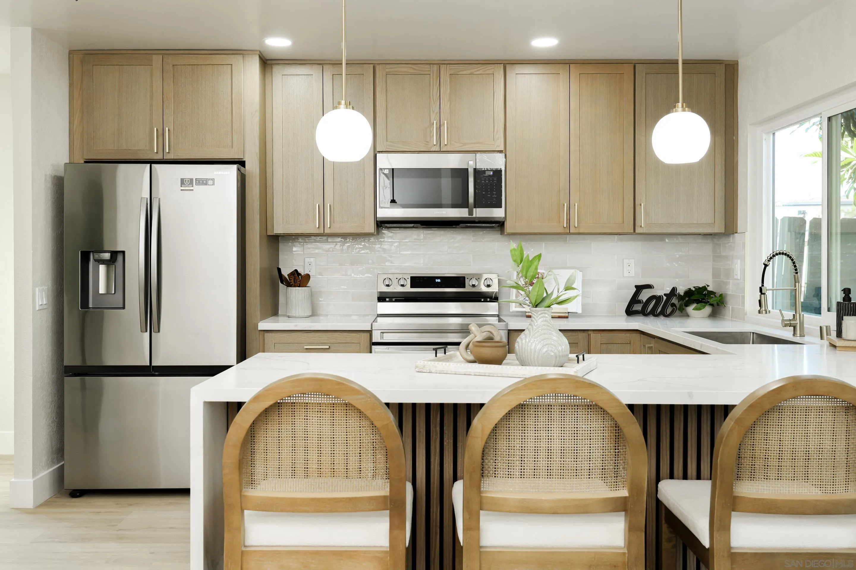 https://cdn.realtyfeed.com/cdn/127/260011692/507fb353536215bce7b64c9d93e4100a.webp