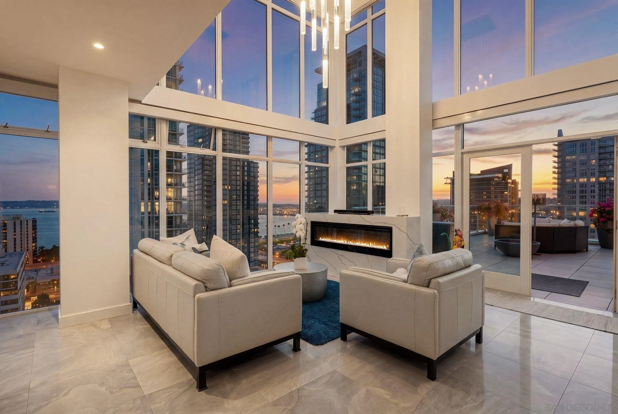 https://cdn.realtyfeed.com/cdn/127/260011695/bce74f77afc3cf92a4b9b00bd8a14886.webp