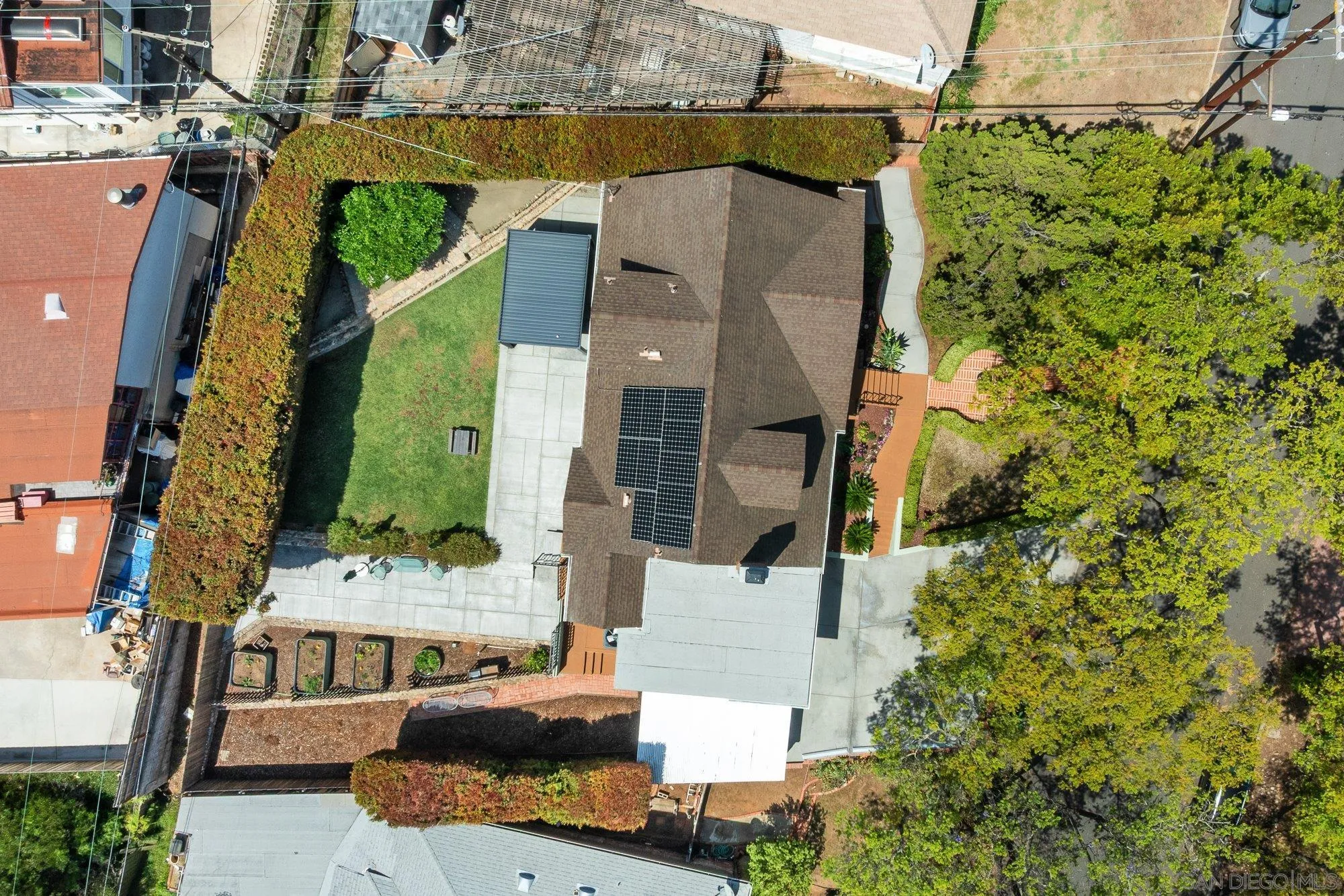 https://cdn.realtyfeed.com/cdn/127/260011696/4a244400022a677b4b65551c296b343f.webp