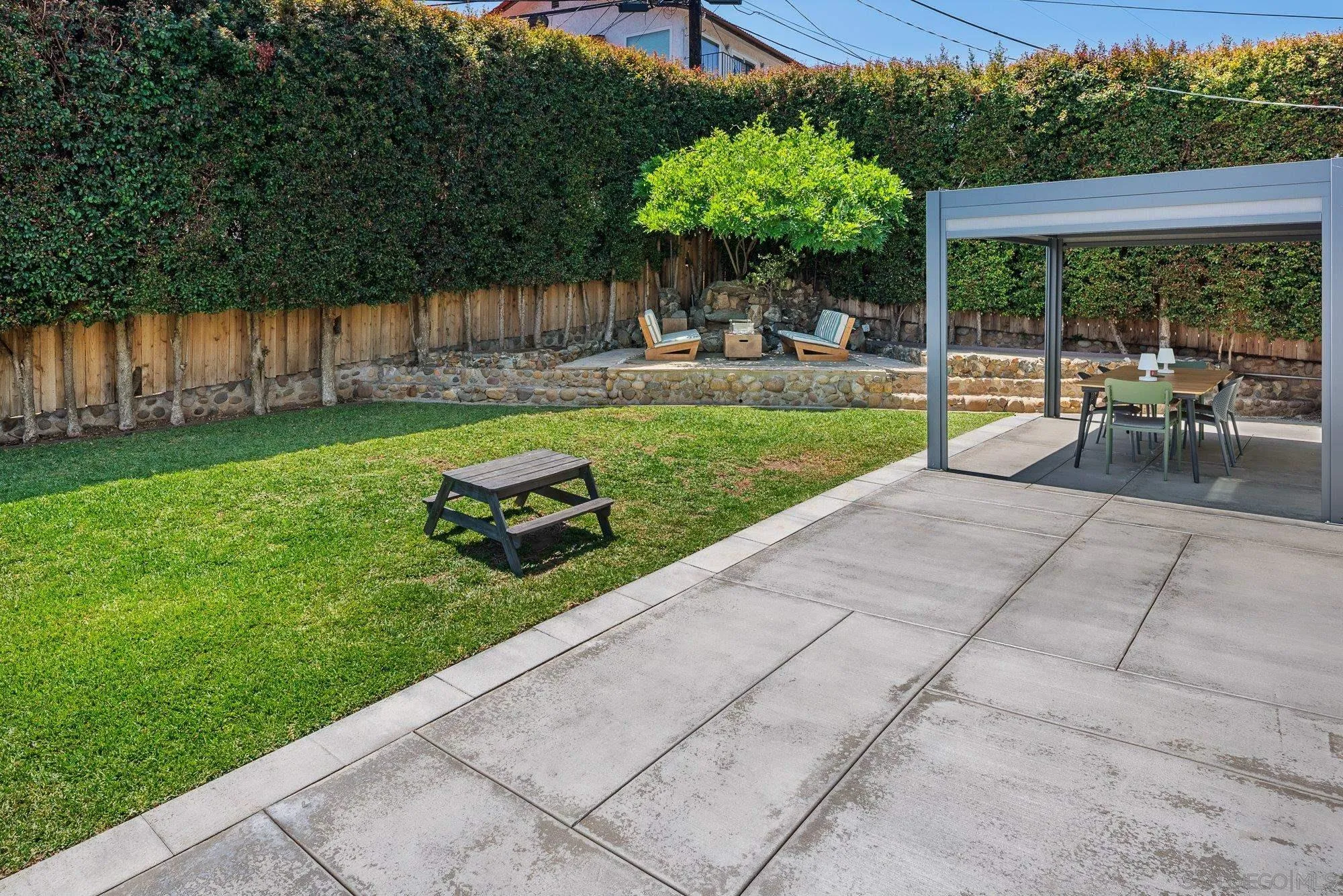 https://cdn.realtyfeed.com/cdn/127/260011696/aa981872b577f56eb9528efd7939f91a.webp