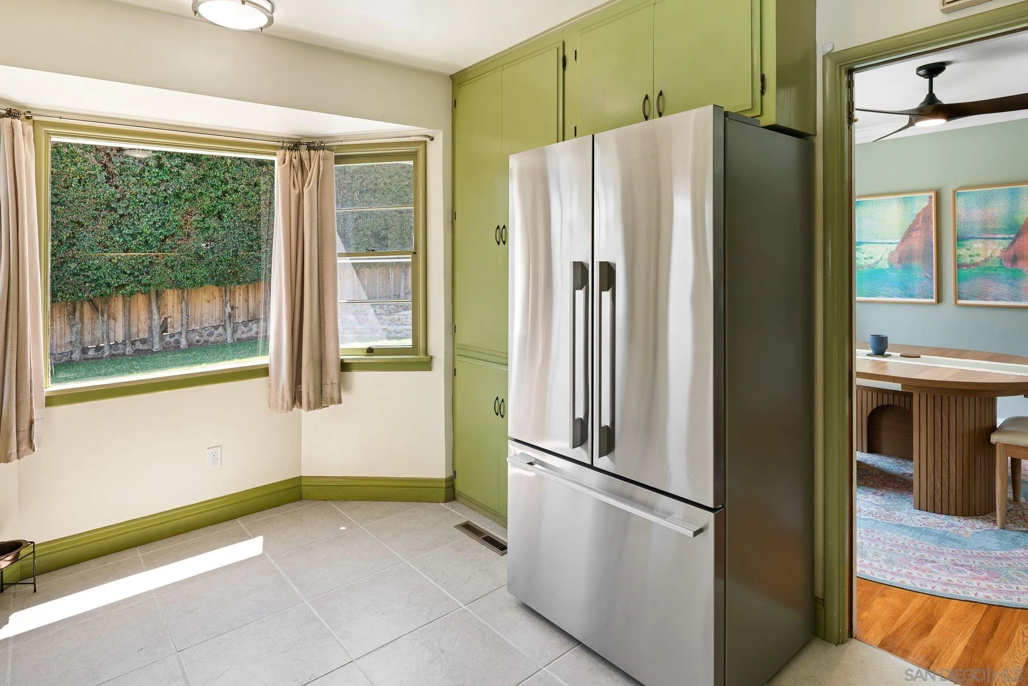 https://cdn.realtyfeed.com/cdn/127/260011696/d029bfa6bdfb57c47933b40e377a158b.webp