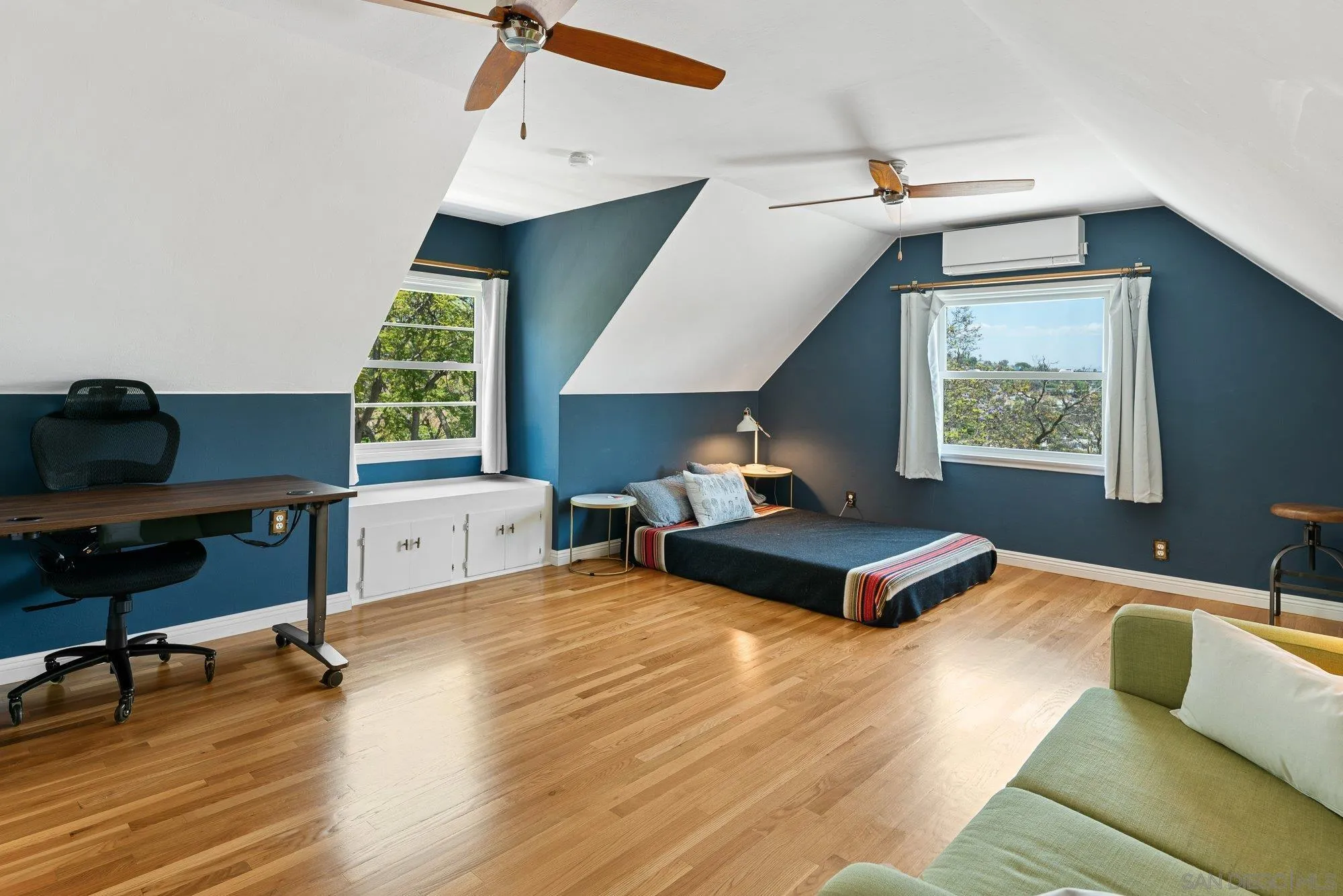 https://cdn.realtyfeed.com/cdn/127/260011696/fad18f82476f0194d6d85d1cc9d30ca9.webp