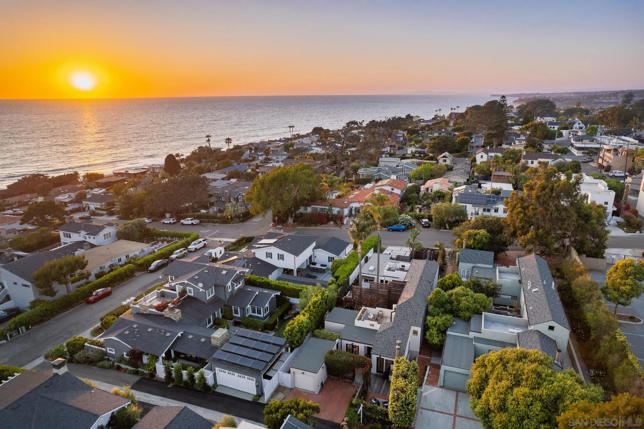 https://cdn.realtyfeed.com/cdn/127/260011702/7a178149aececd9e1c589afce8c22e7a.webp